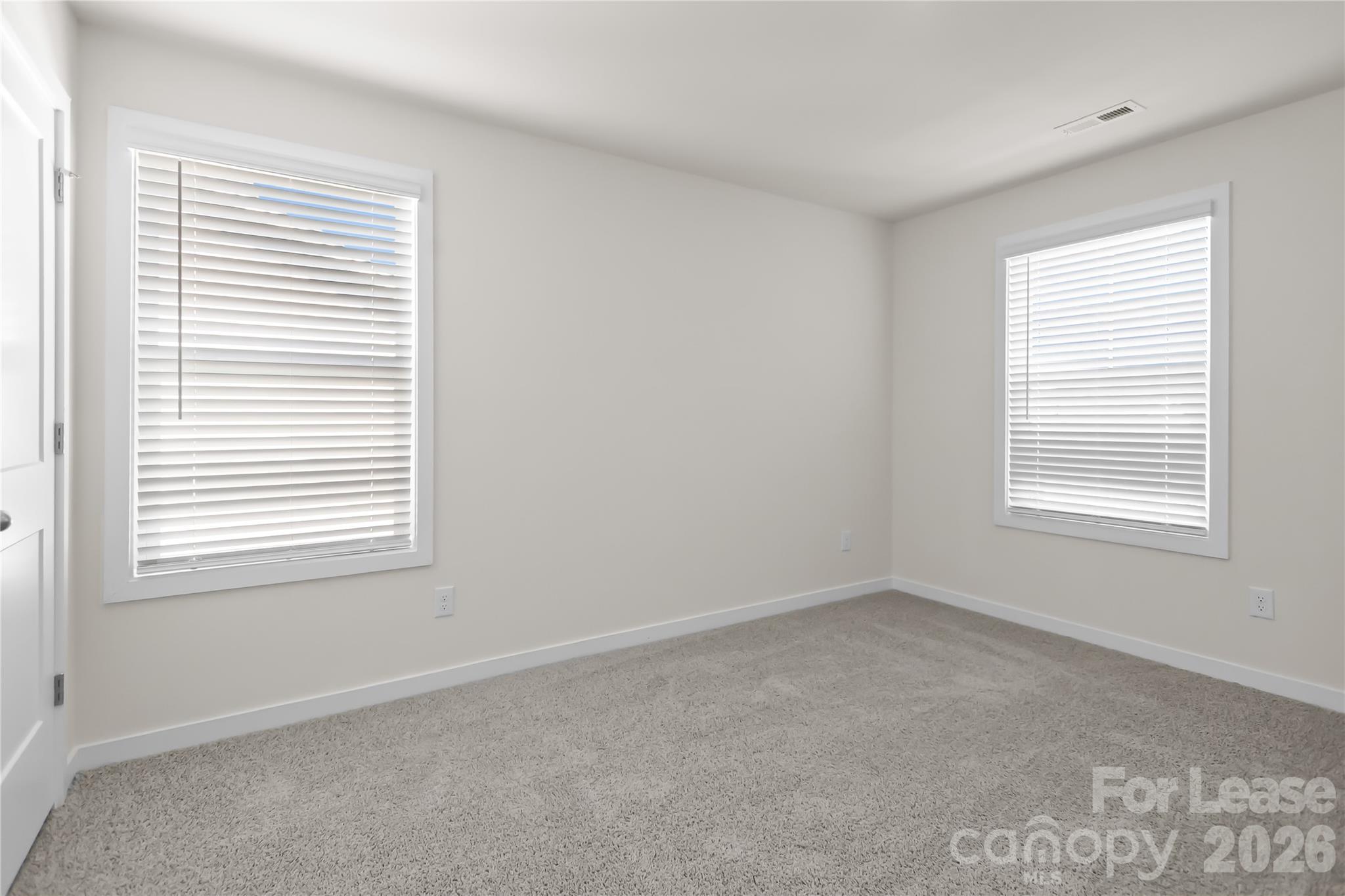 7589 Bainbridge Road