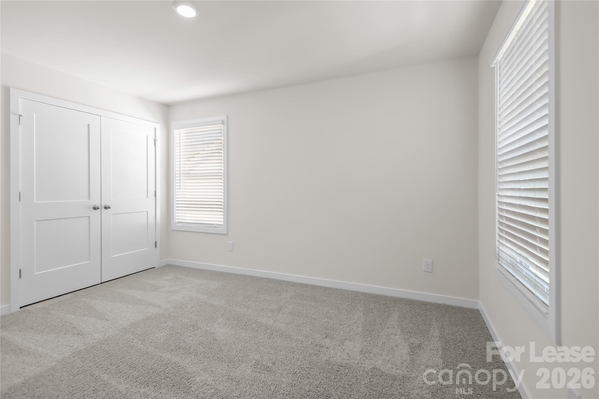 7589 Bainbridge Road