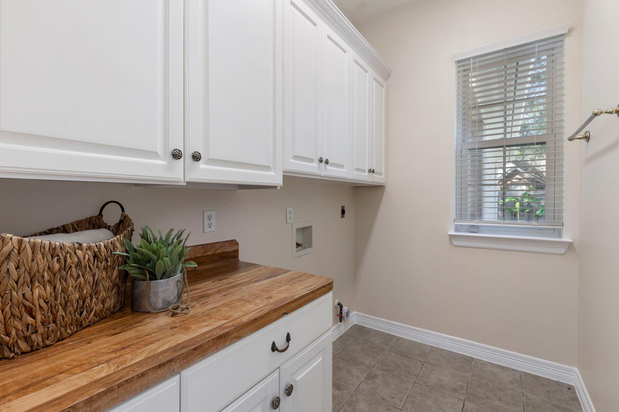 122 Capstone Circle