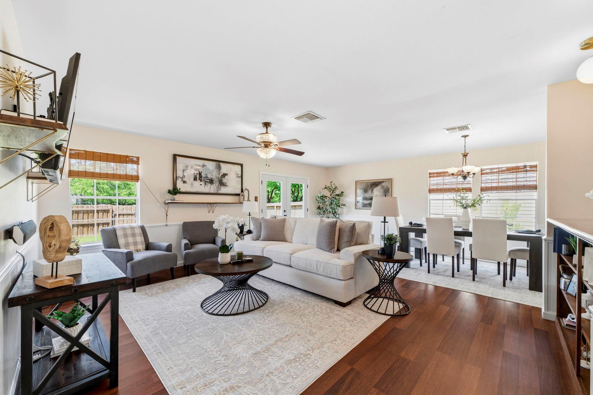 42 Lyrebird Drive