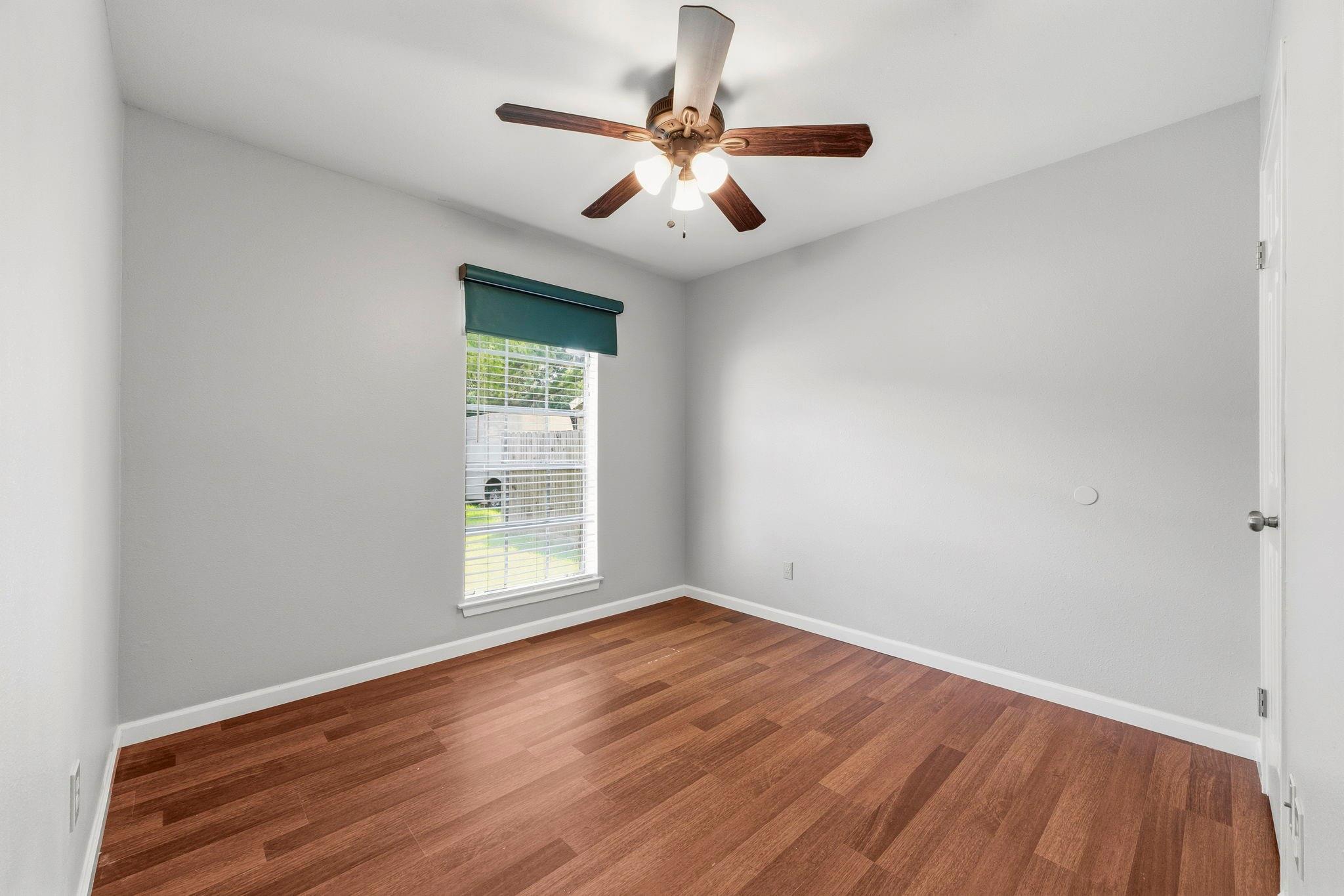 42 Lyrebird Drive