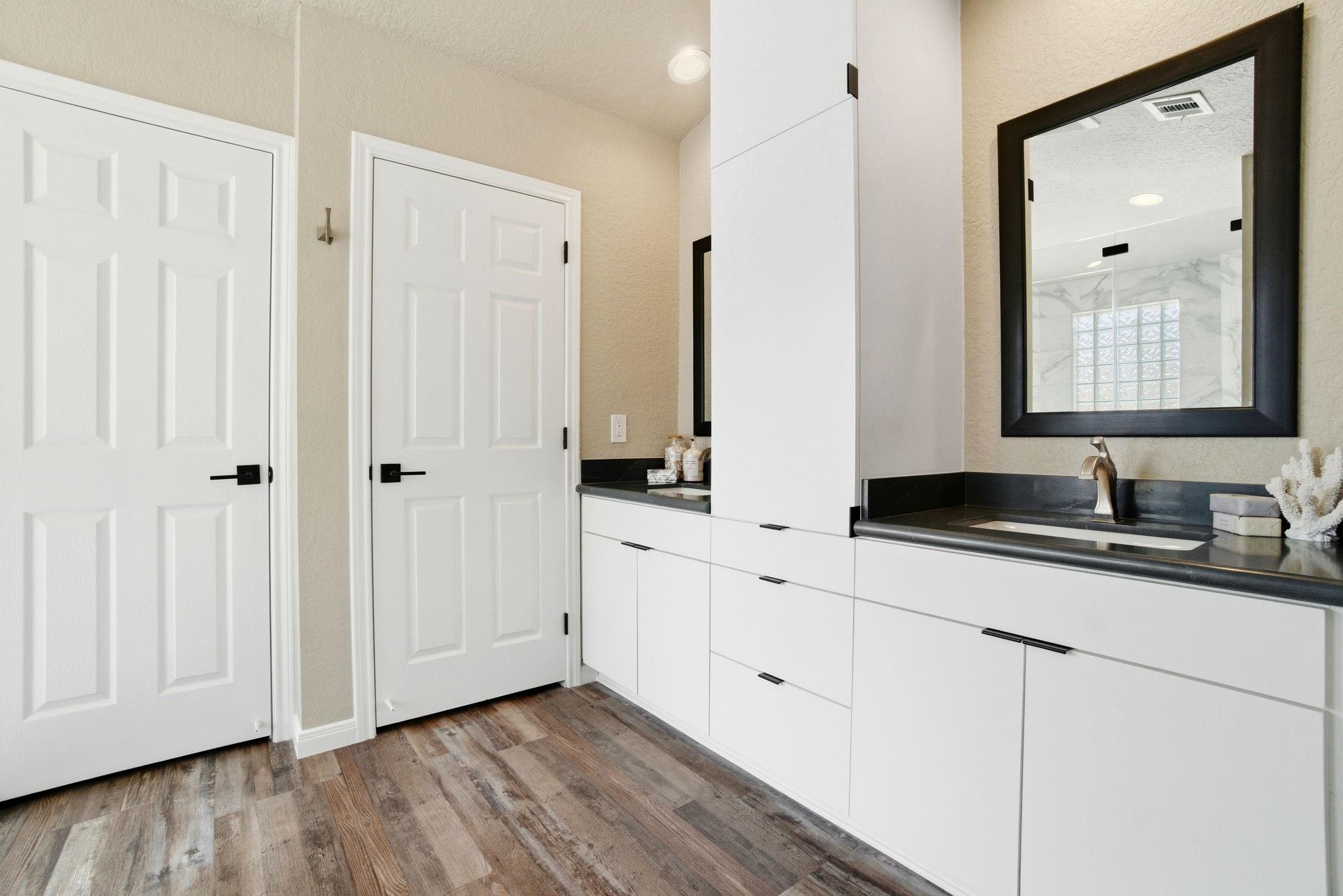 1609 Schooner Point