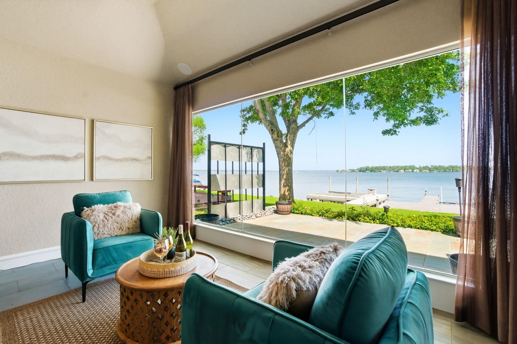 1609 Schooner Point