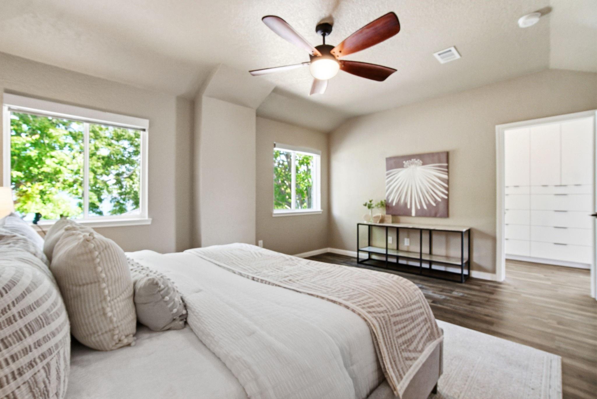 1609 Schooner Point