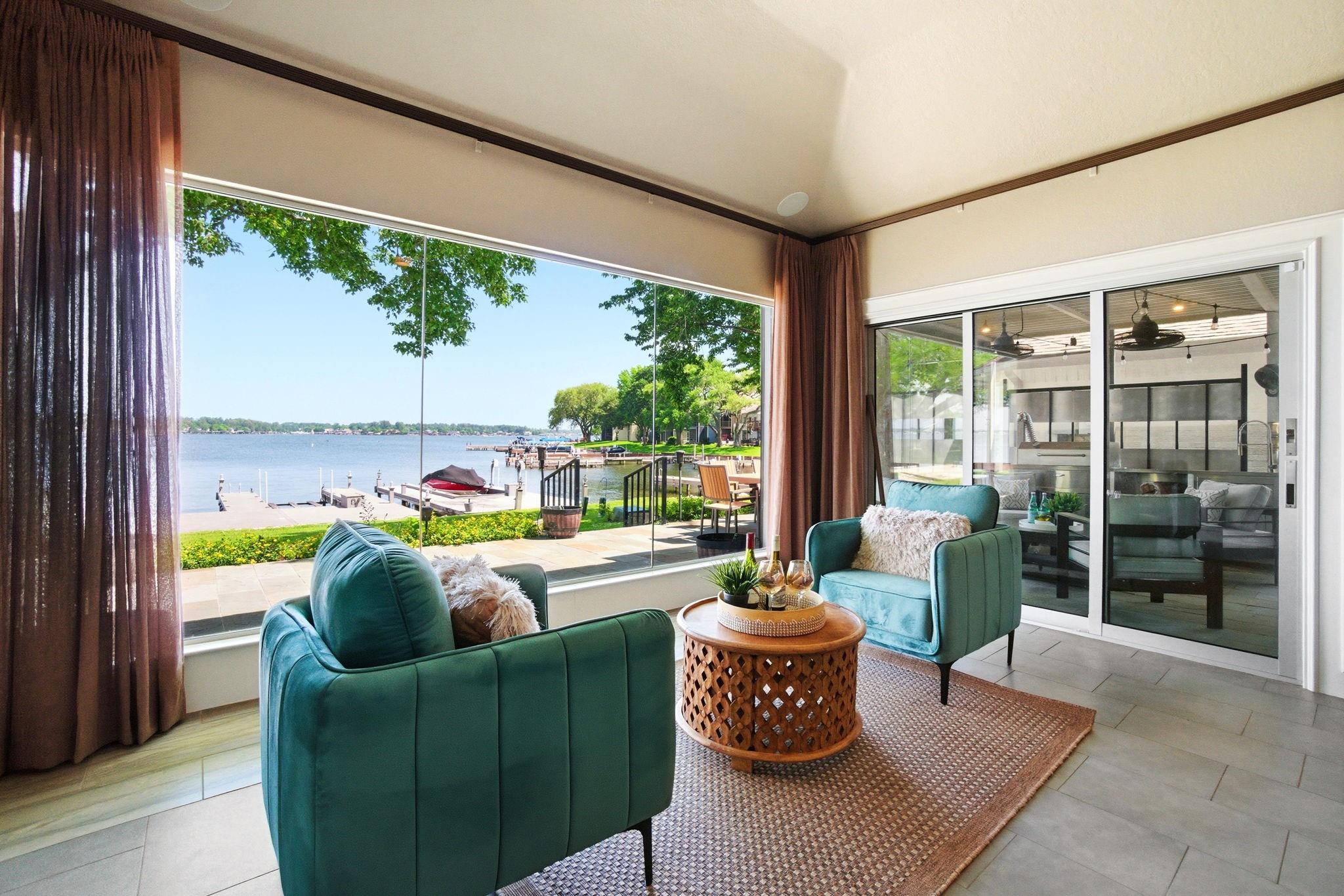 1609 Schooner Point