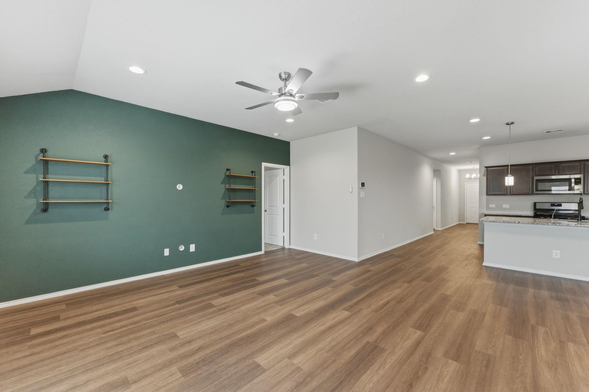 2407 Staverton Circle