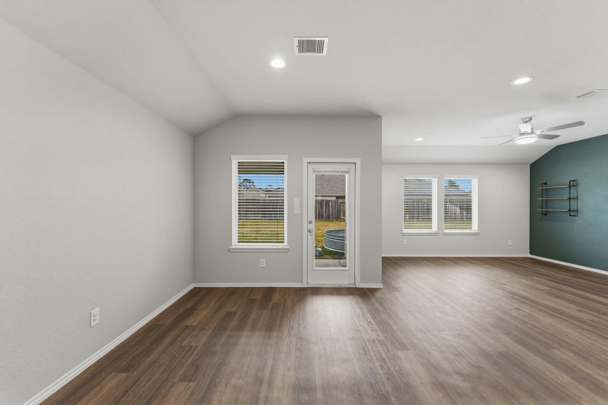 2407 Staverton Circle