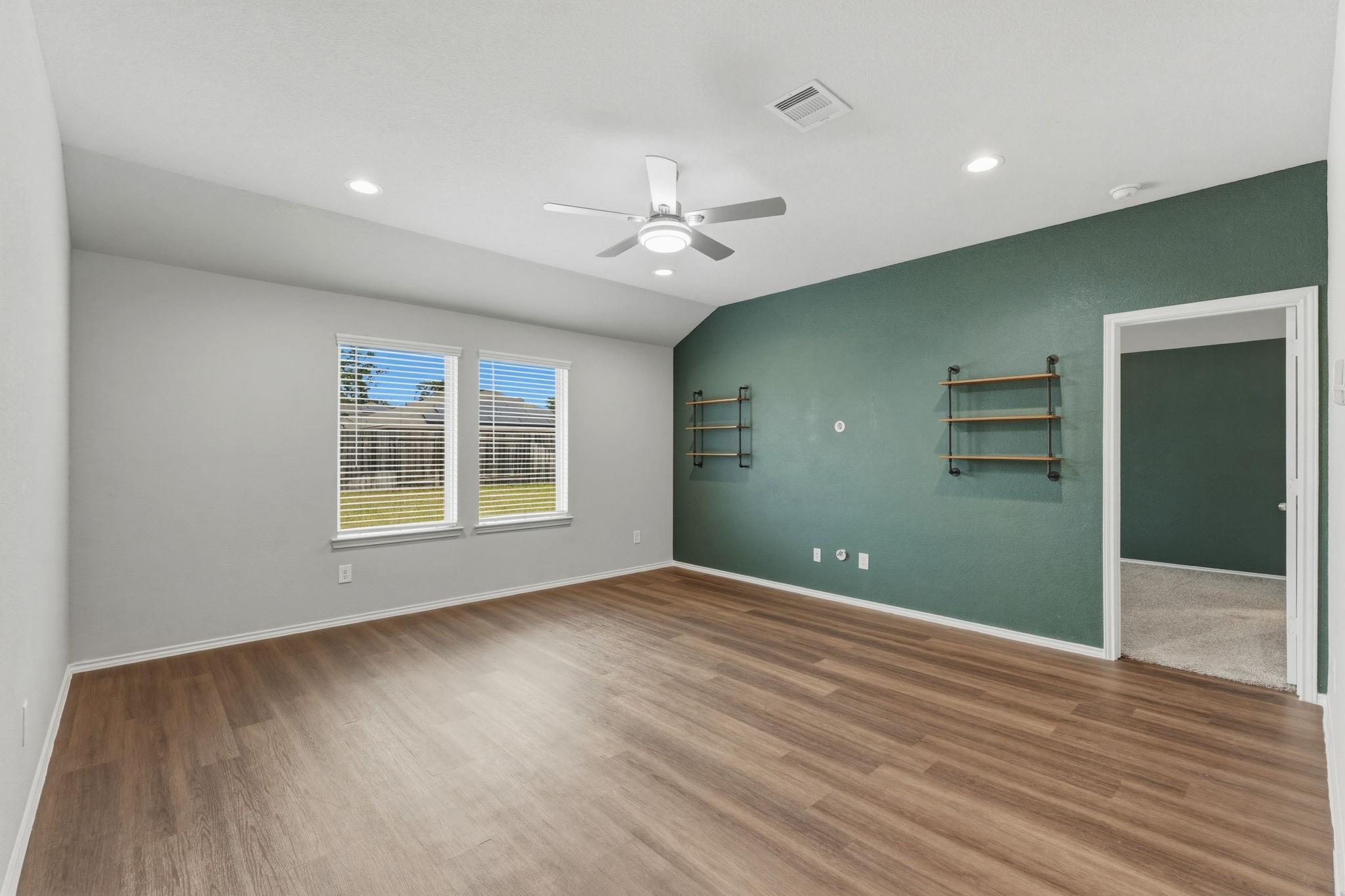 2407 Staverton Circle