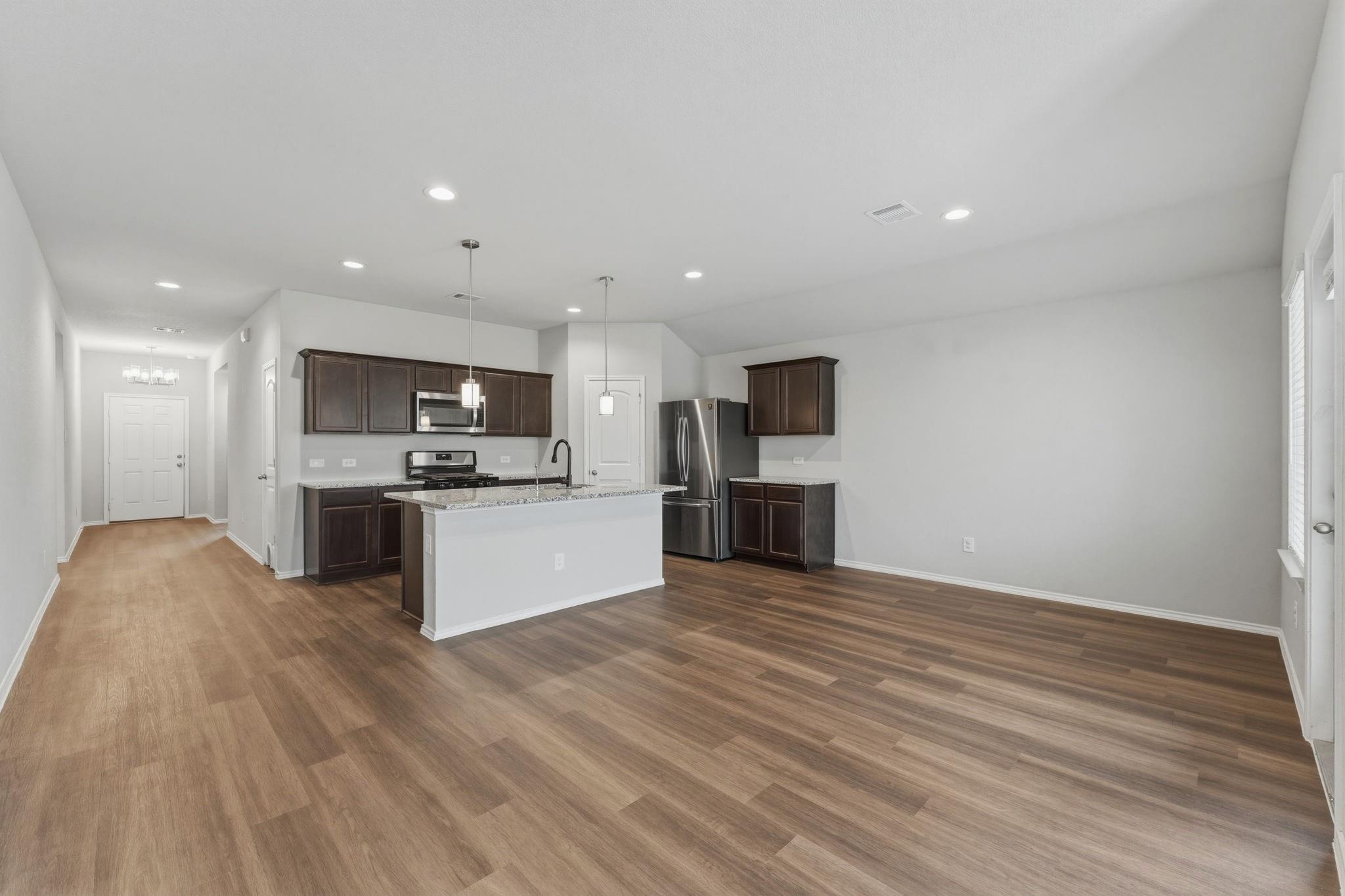 2407 Staverton Circle