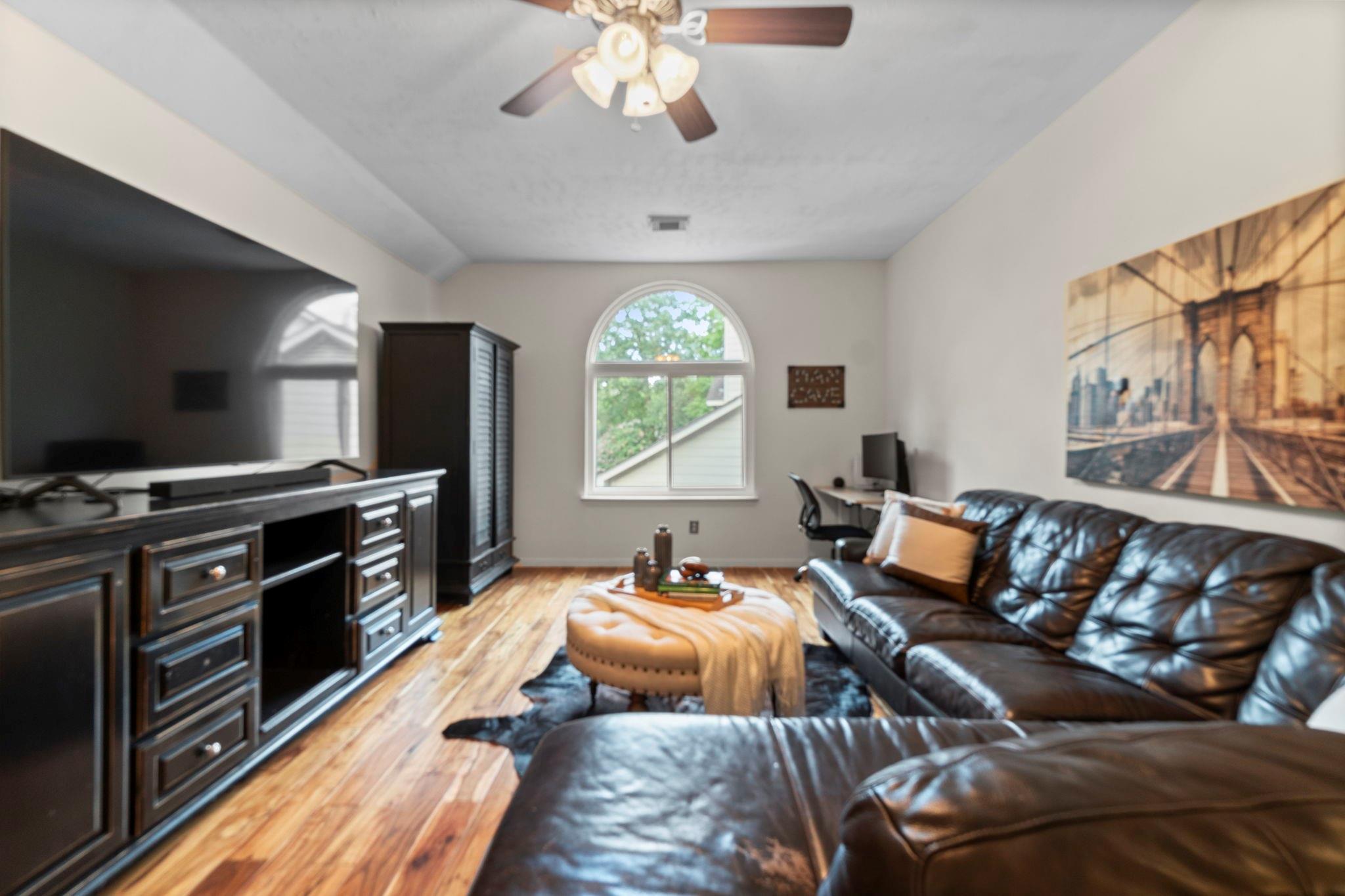22 Royal Ridge Place