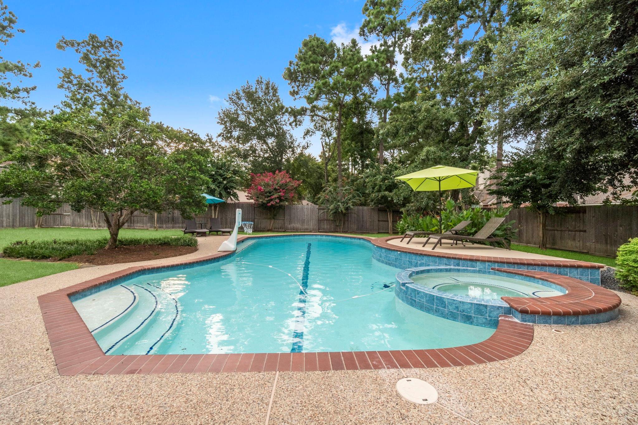 22 Royal Ridge Place