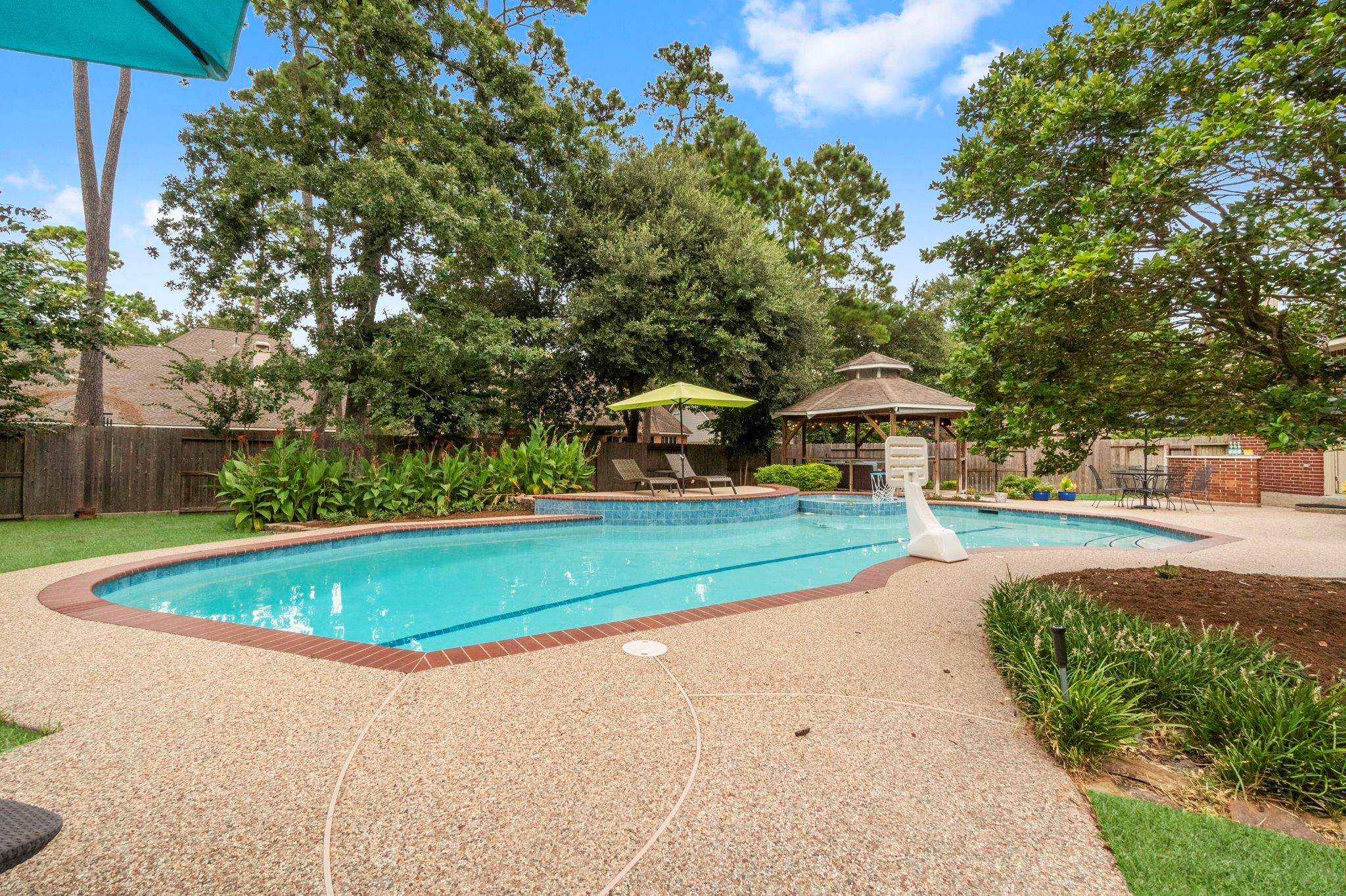 22 Royal Ridge Place