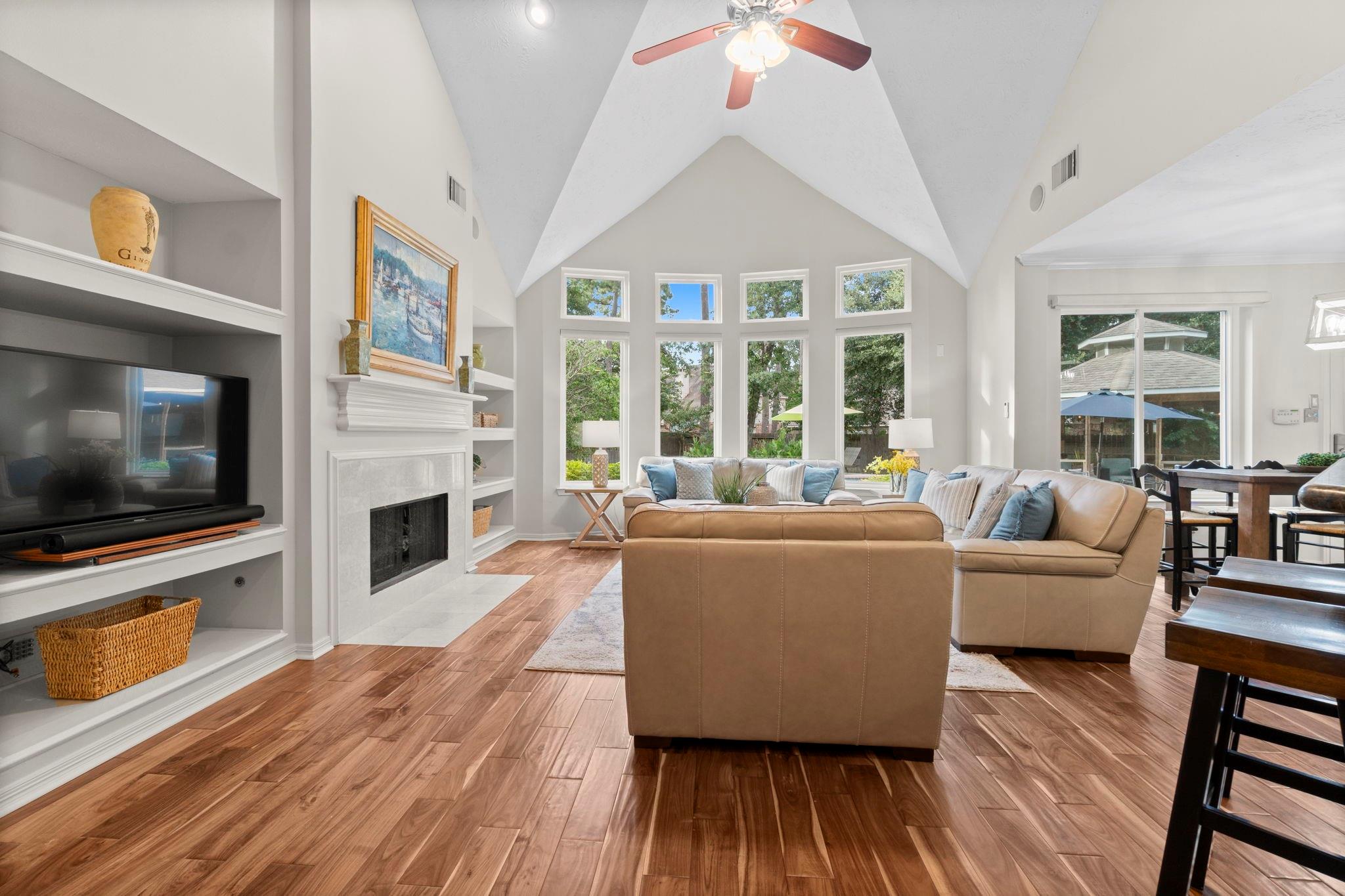 22 Royal Ridge Place