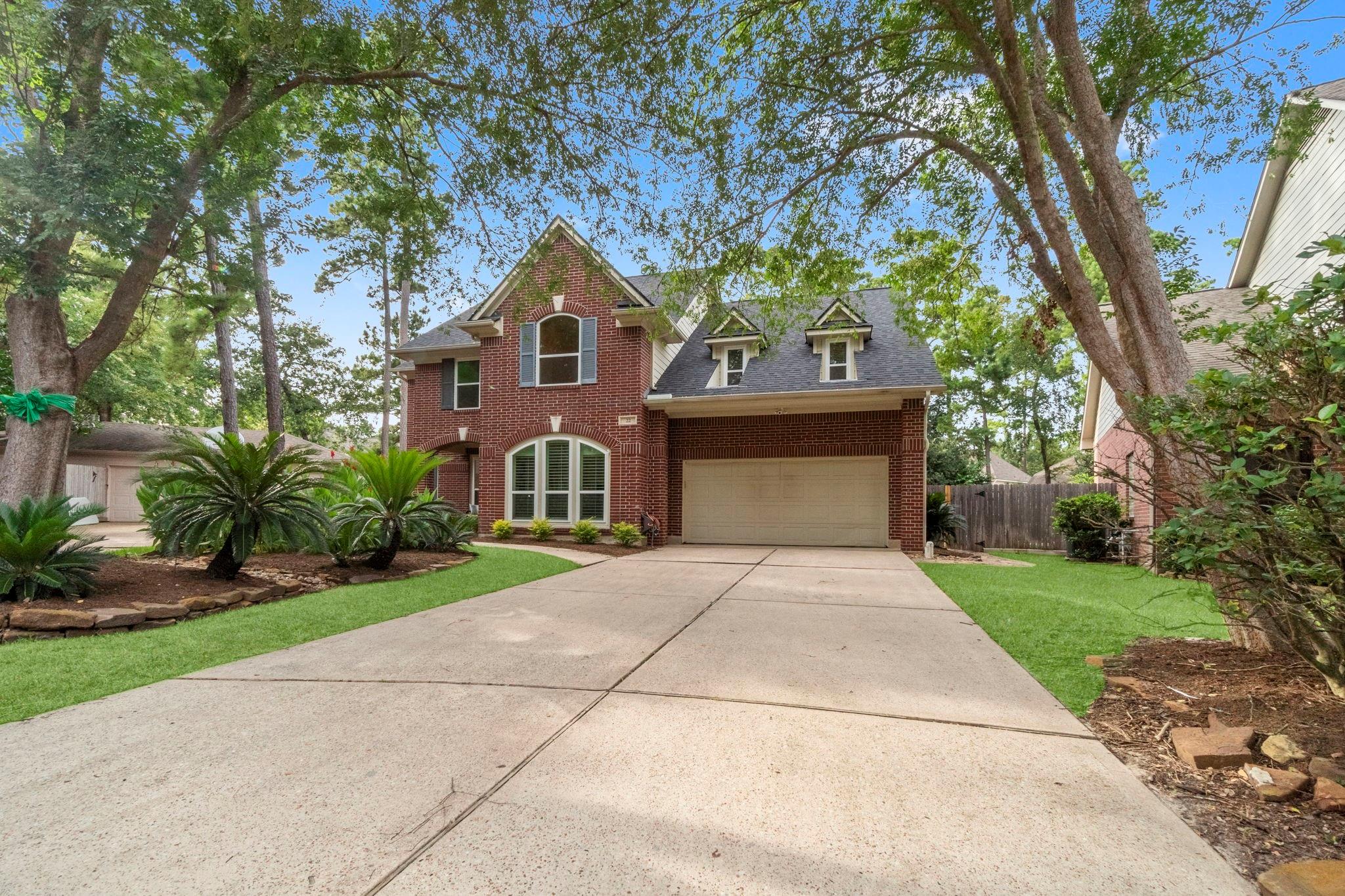 22 Royal Ridge Place