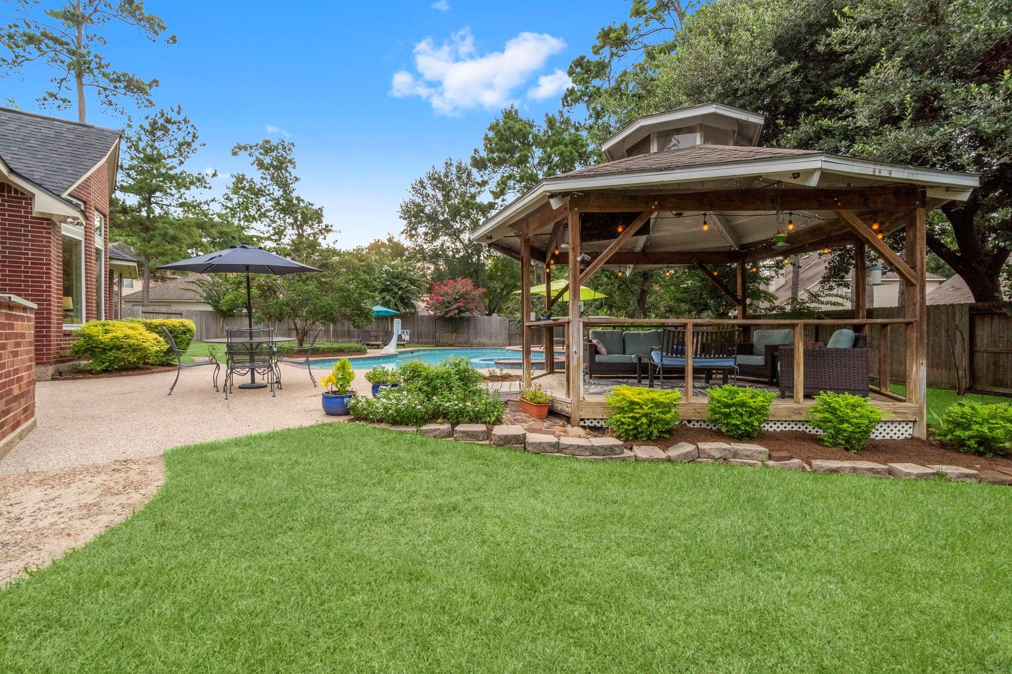 22 Royal Ridge Place
