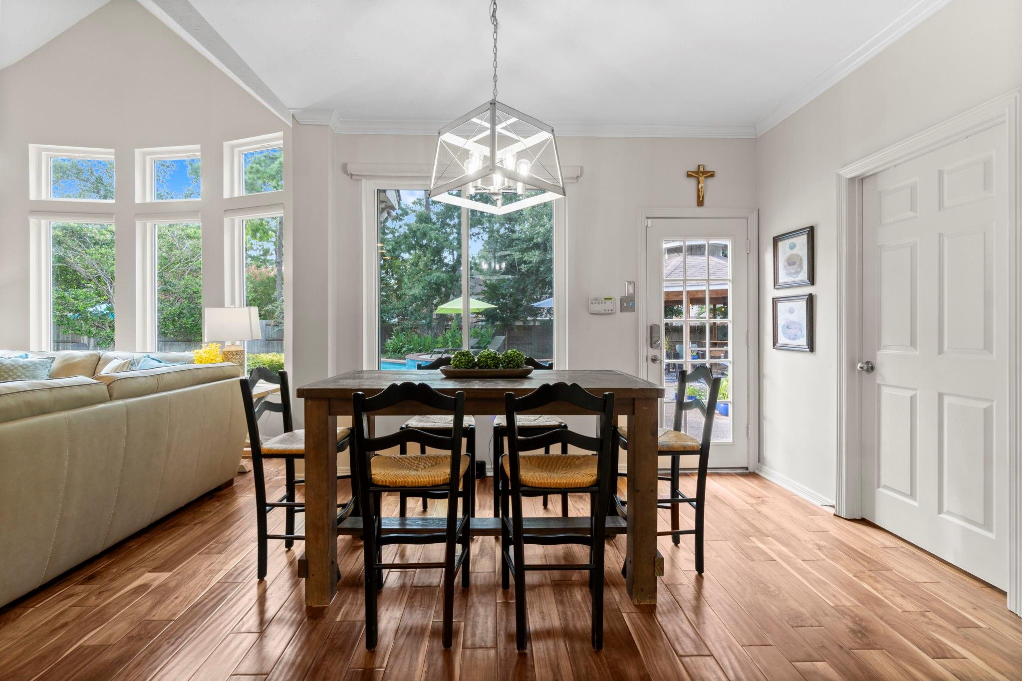 22 Royal Ridge Place