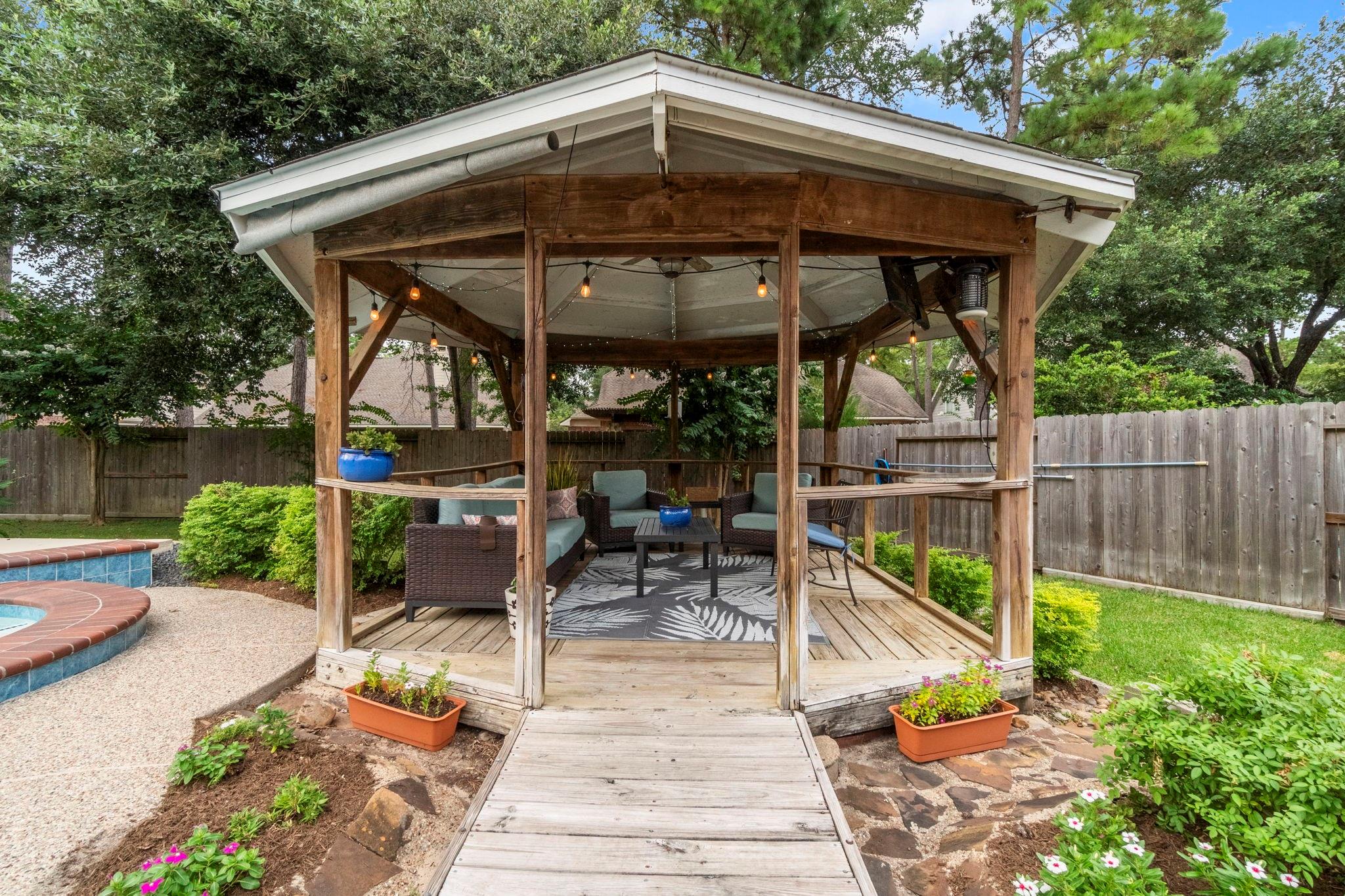22 Royal Ridge Place