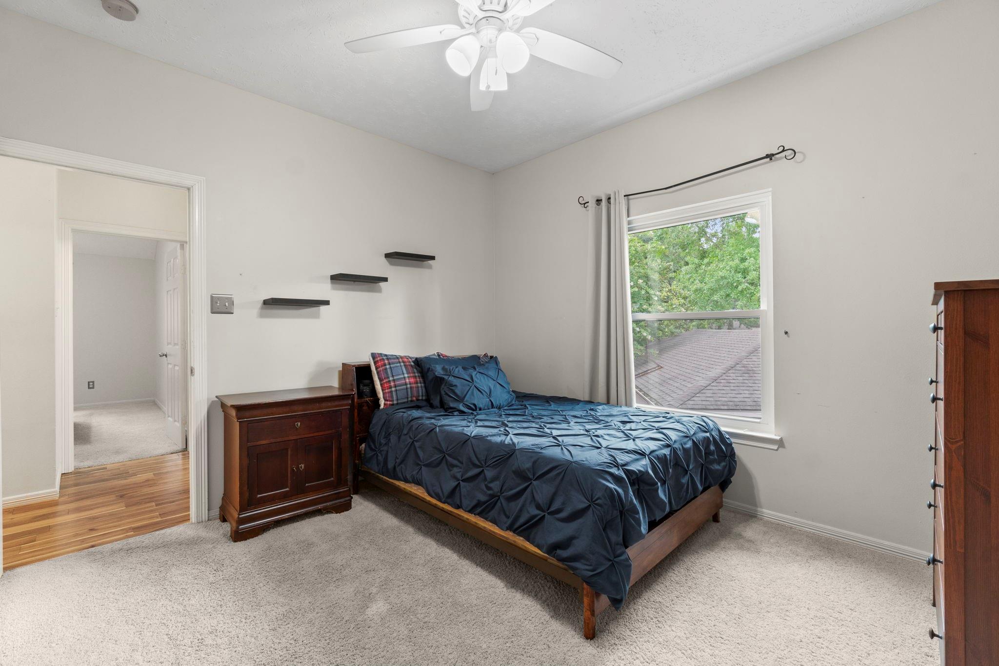 22 Royal Ridge Place