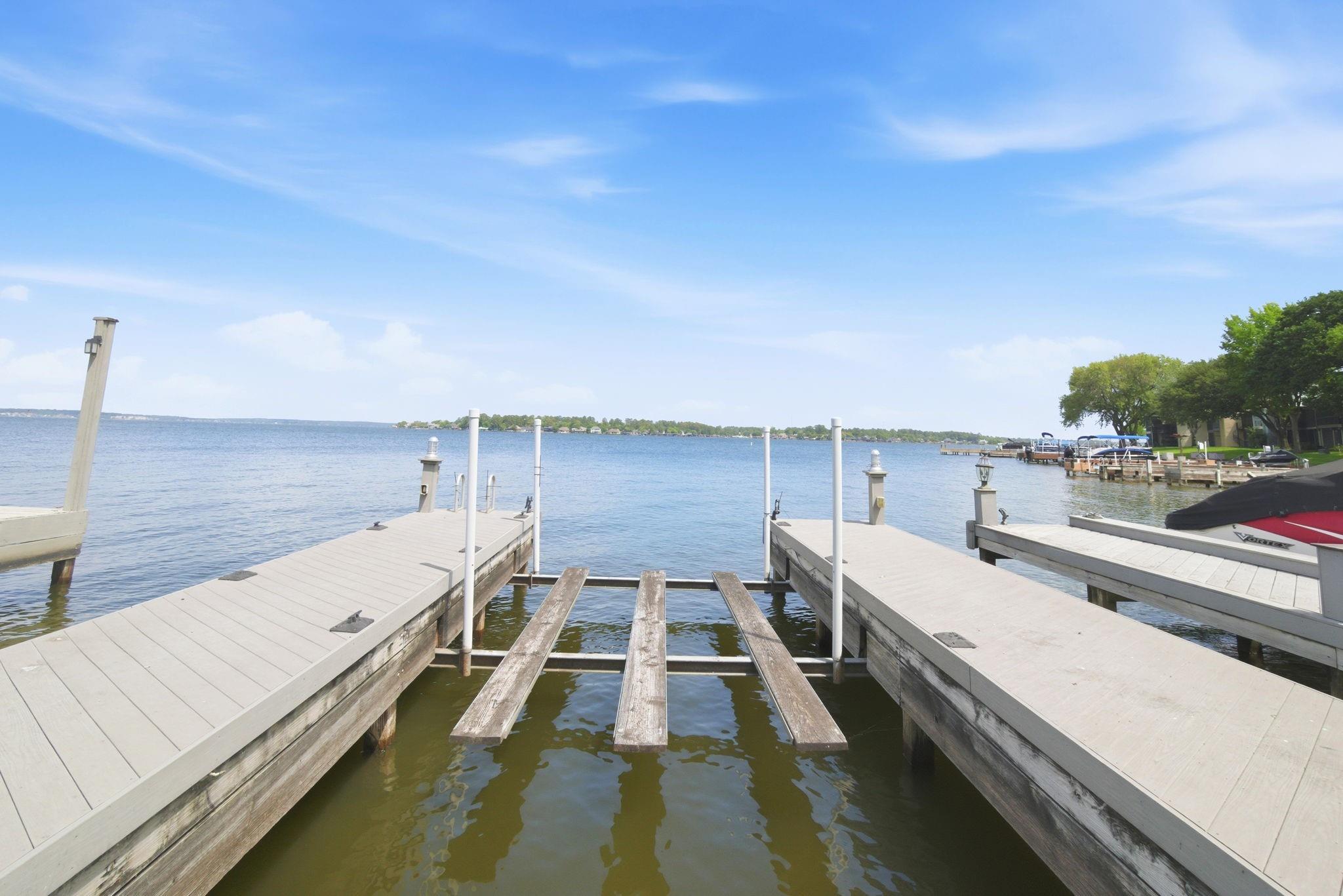 1609 Schooner Point