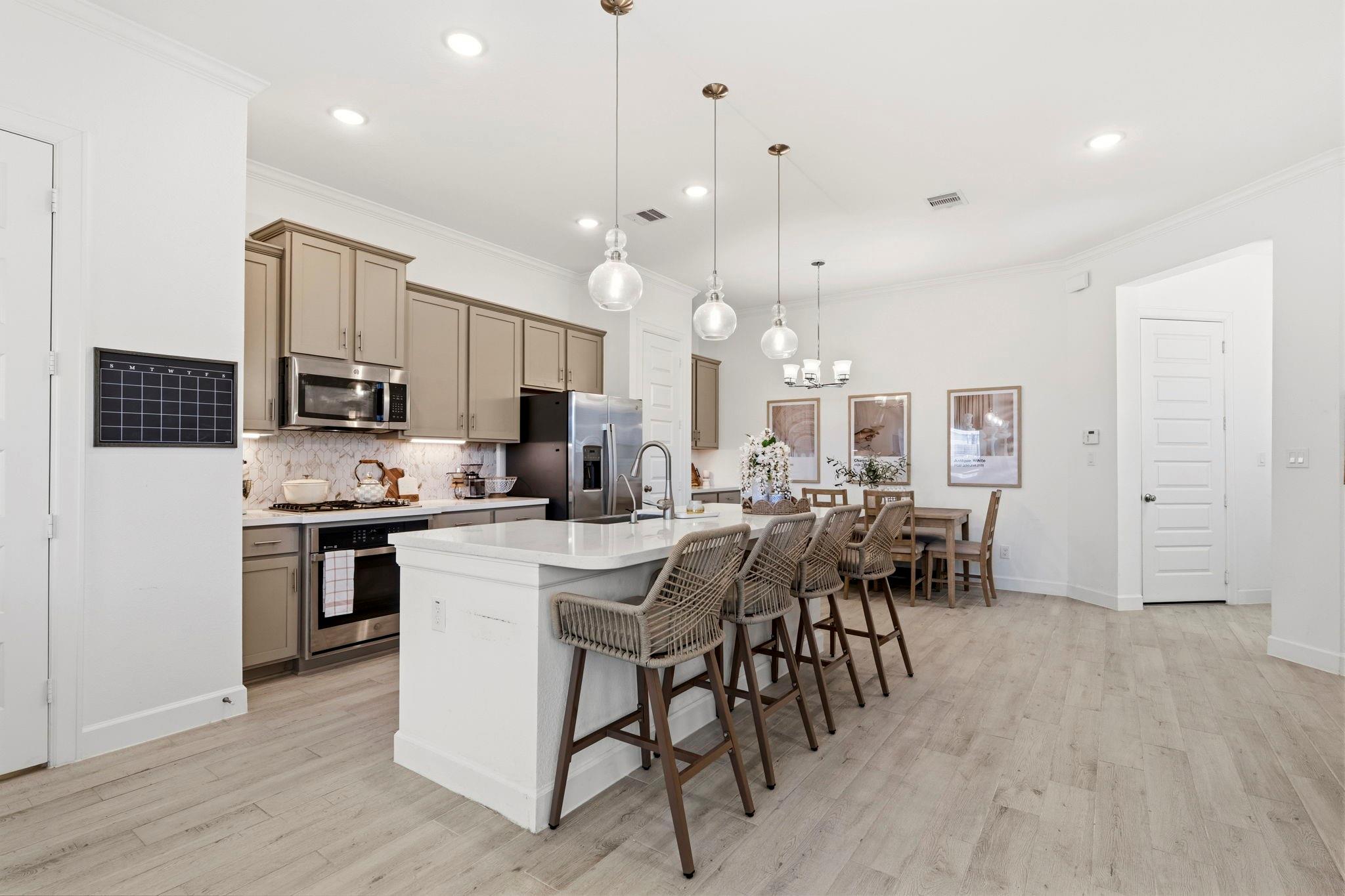 5604 Green Rise Lane