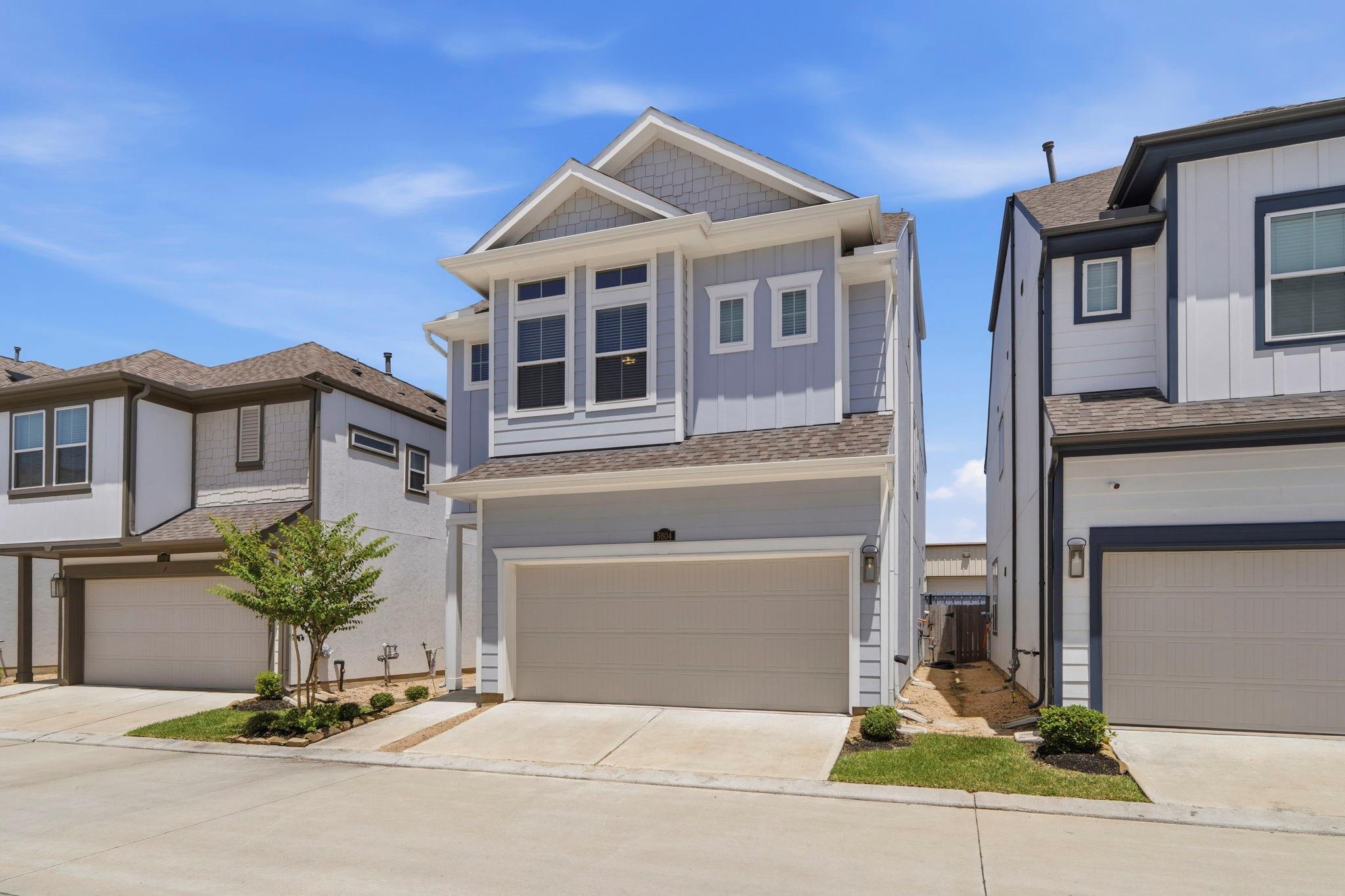 5604 Green Rise Lane
