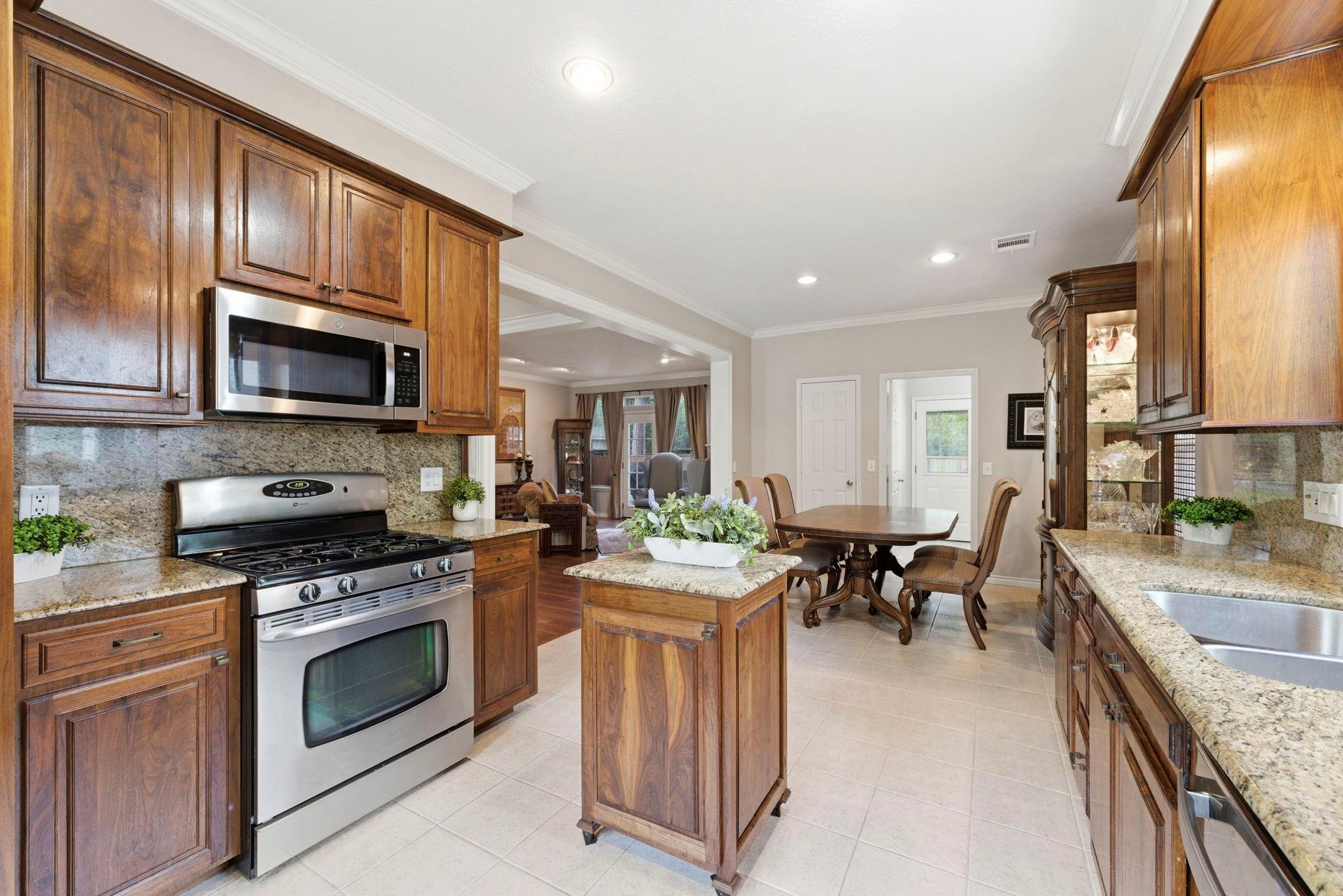 77 W Night Heron Place