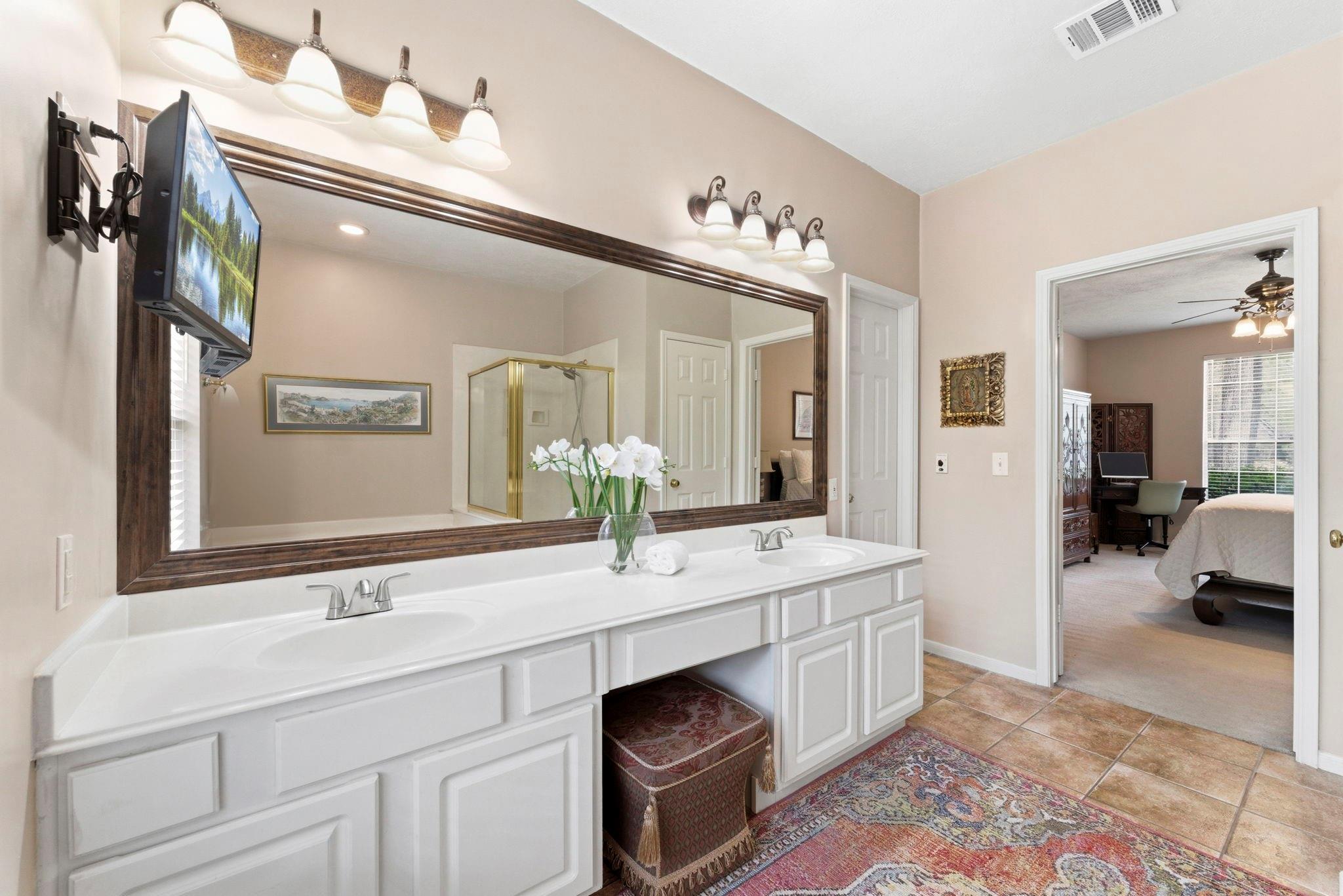 77 W Night Heron Place