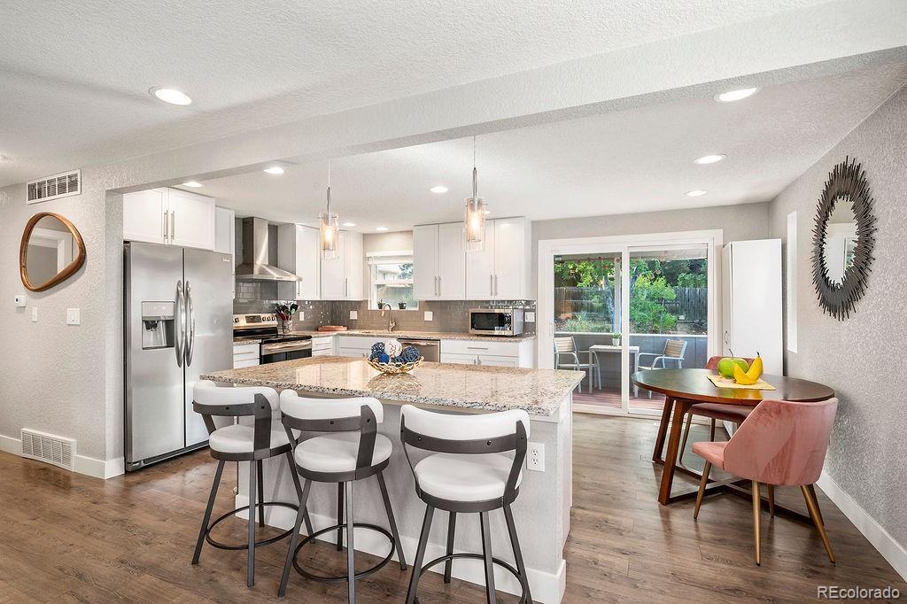 4708 S Willow Street