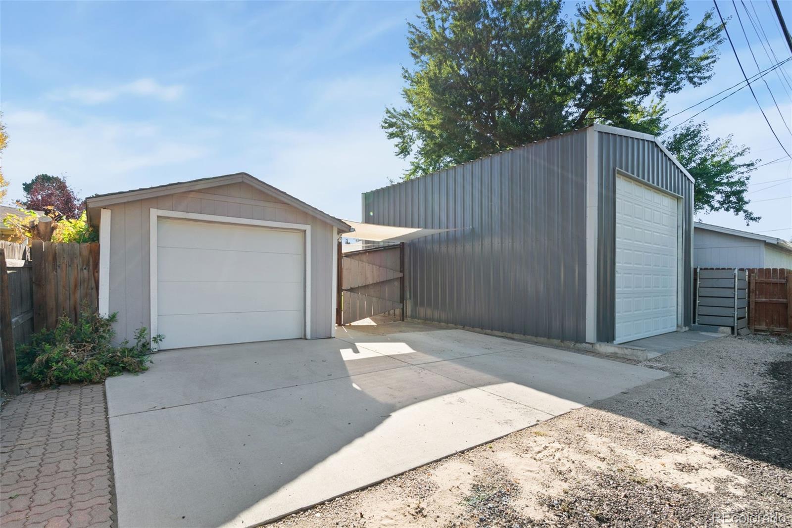 2885 S Pennsylvania Street