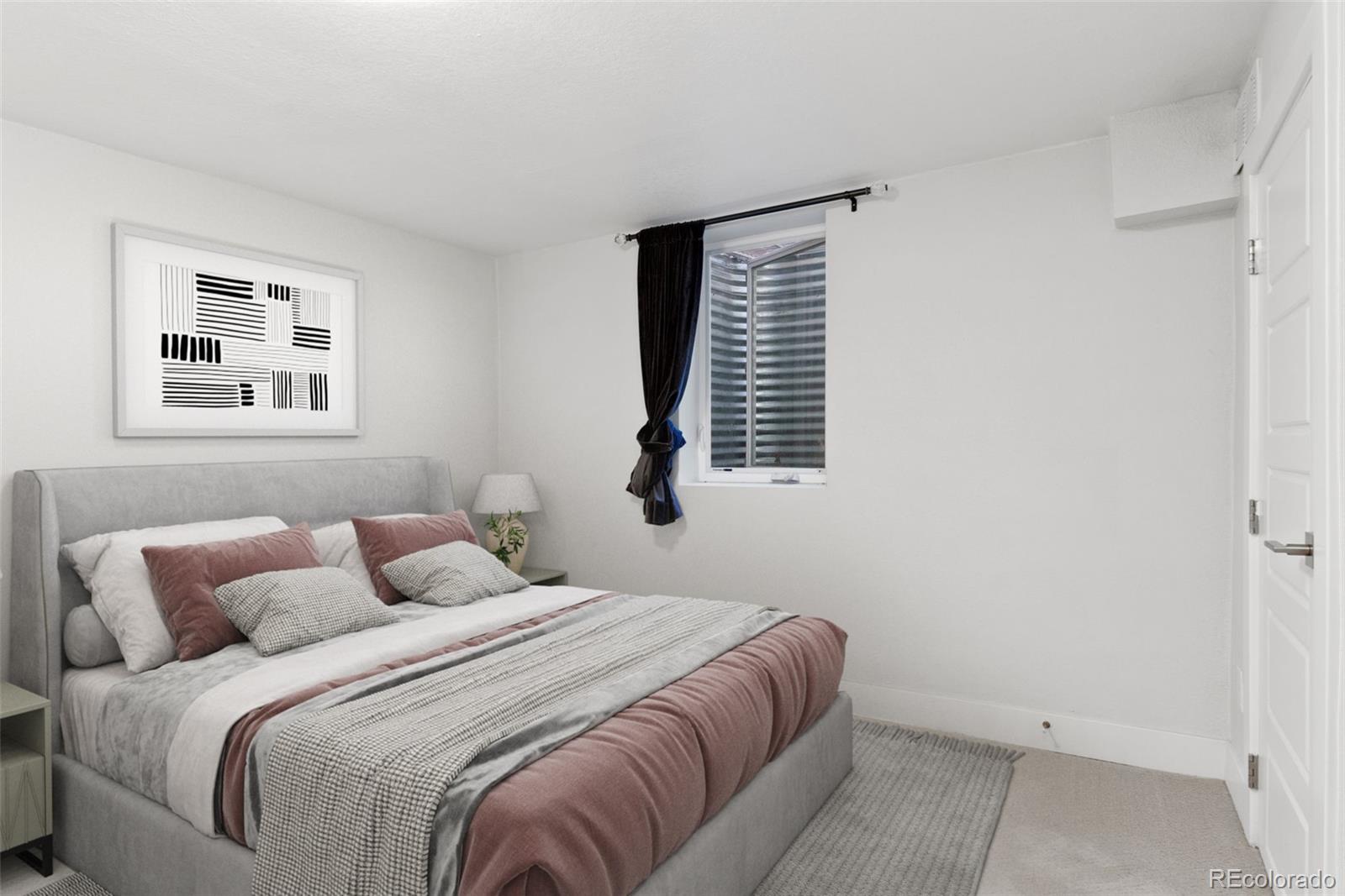 2885 S Pennsylvania Street