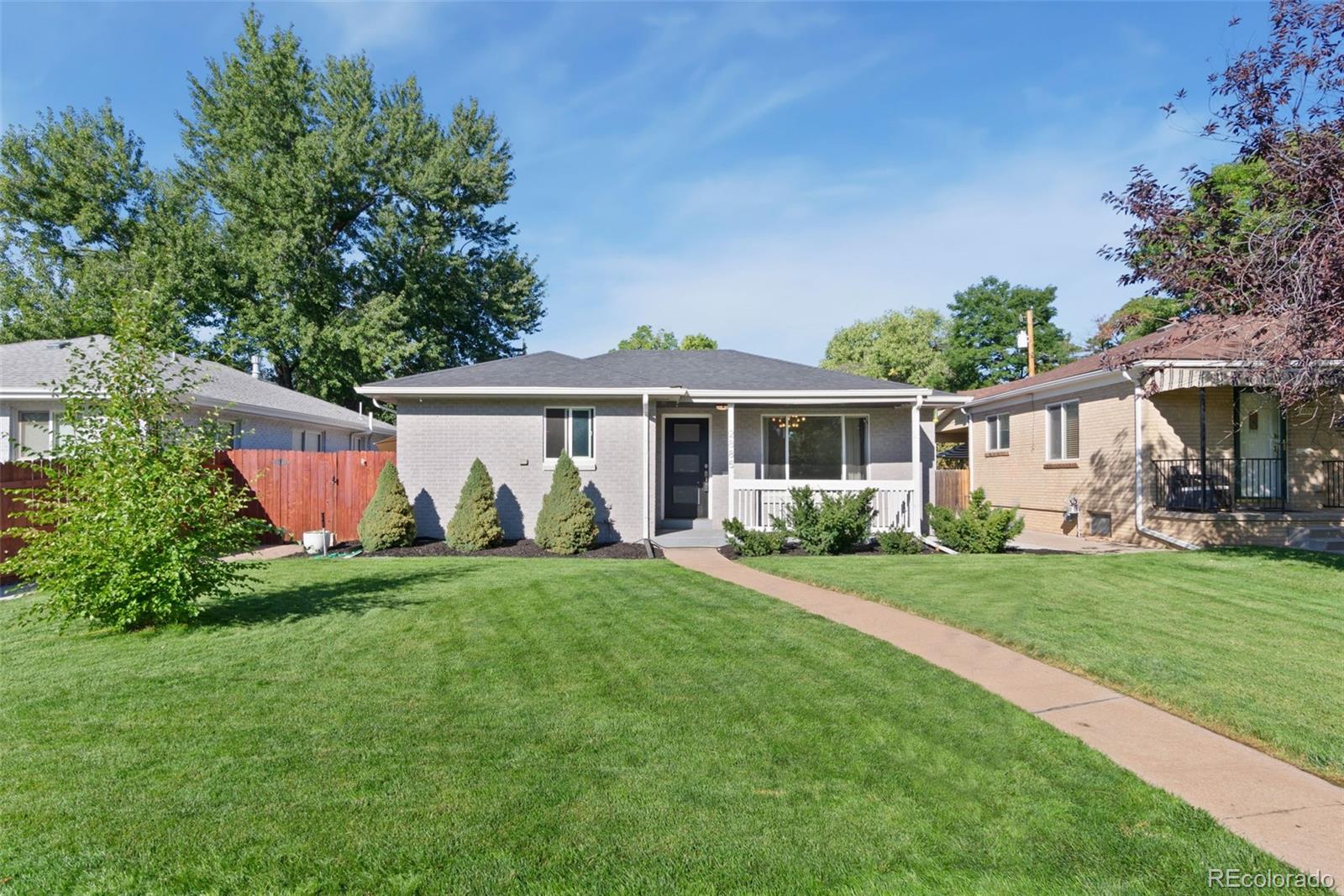 2885 S Pennsylvania Street