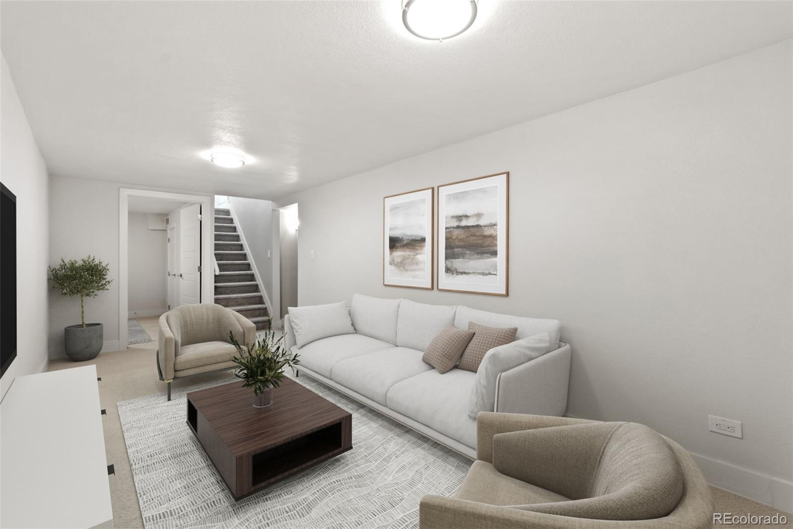 2885 S Pennsylvania Street