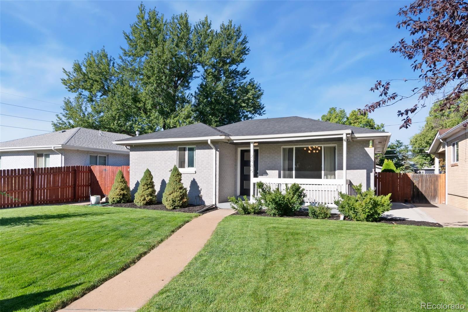 2885 S Pennsylvania Street