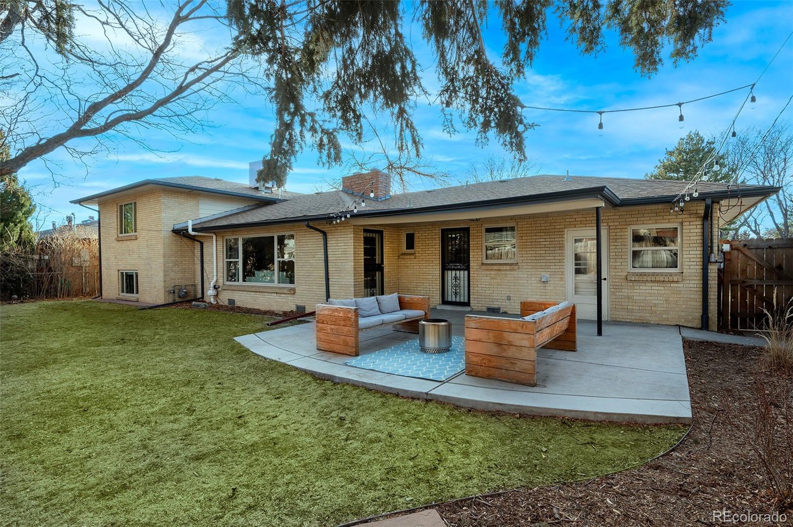 3090 S Franklin Street