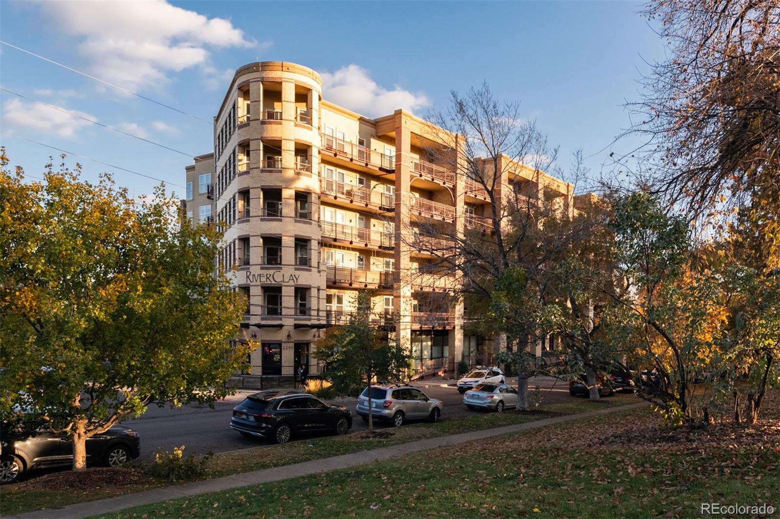 2240 N Clay Street Unit: 208