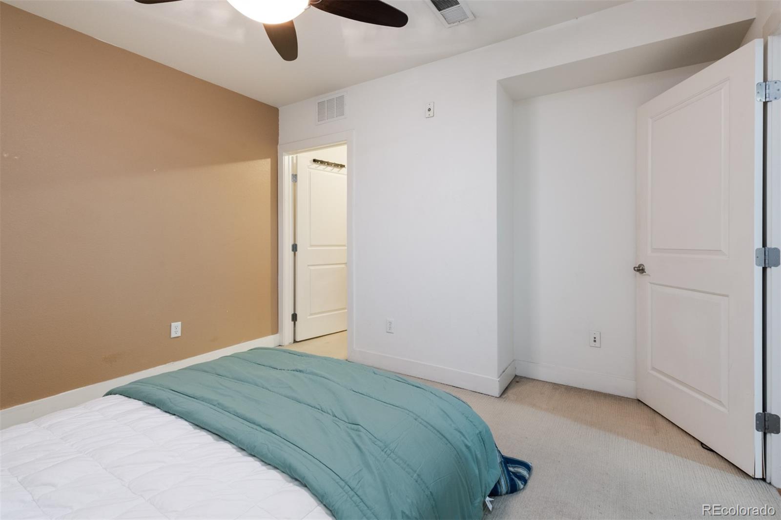 2240 N Clay Street Unit: 208