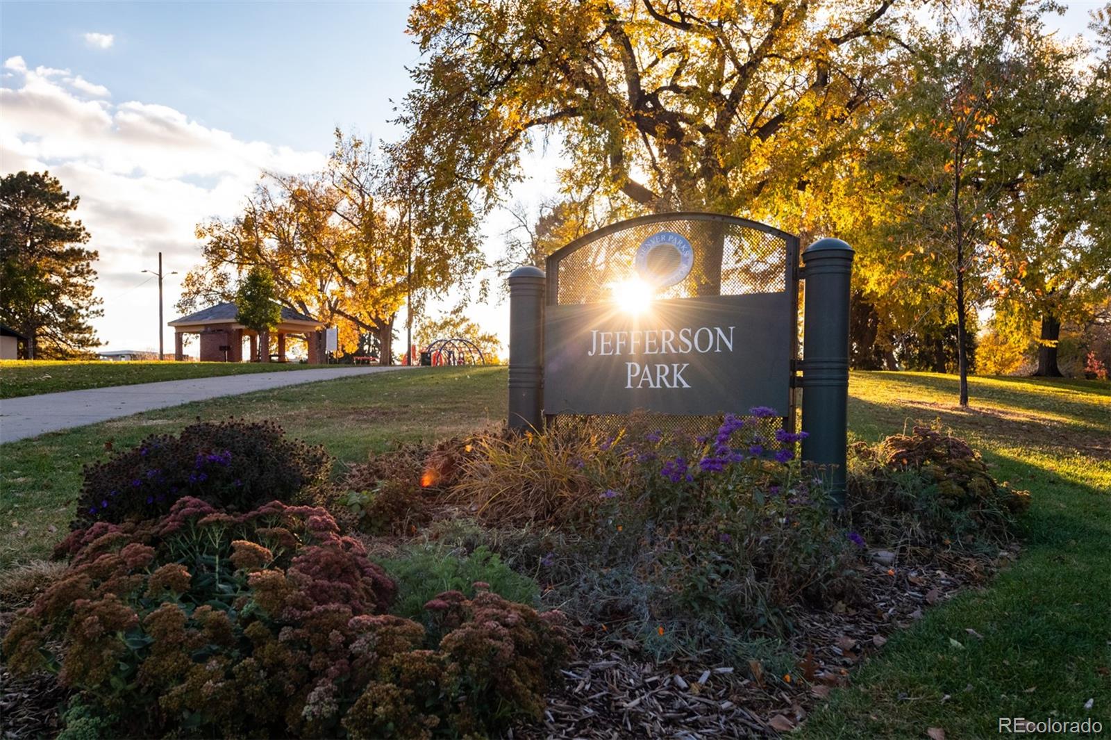 2240 N Clay Street Unit: 208