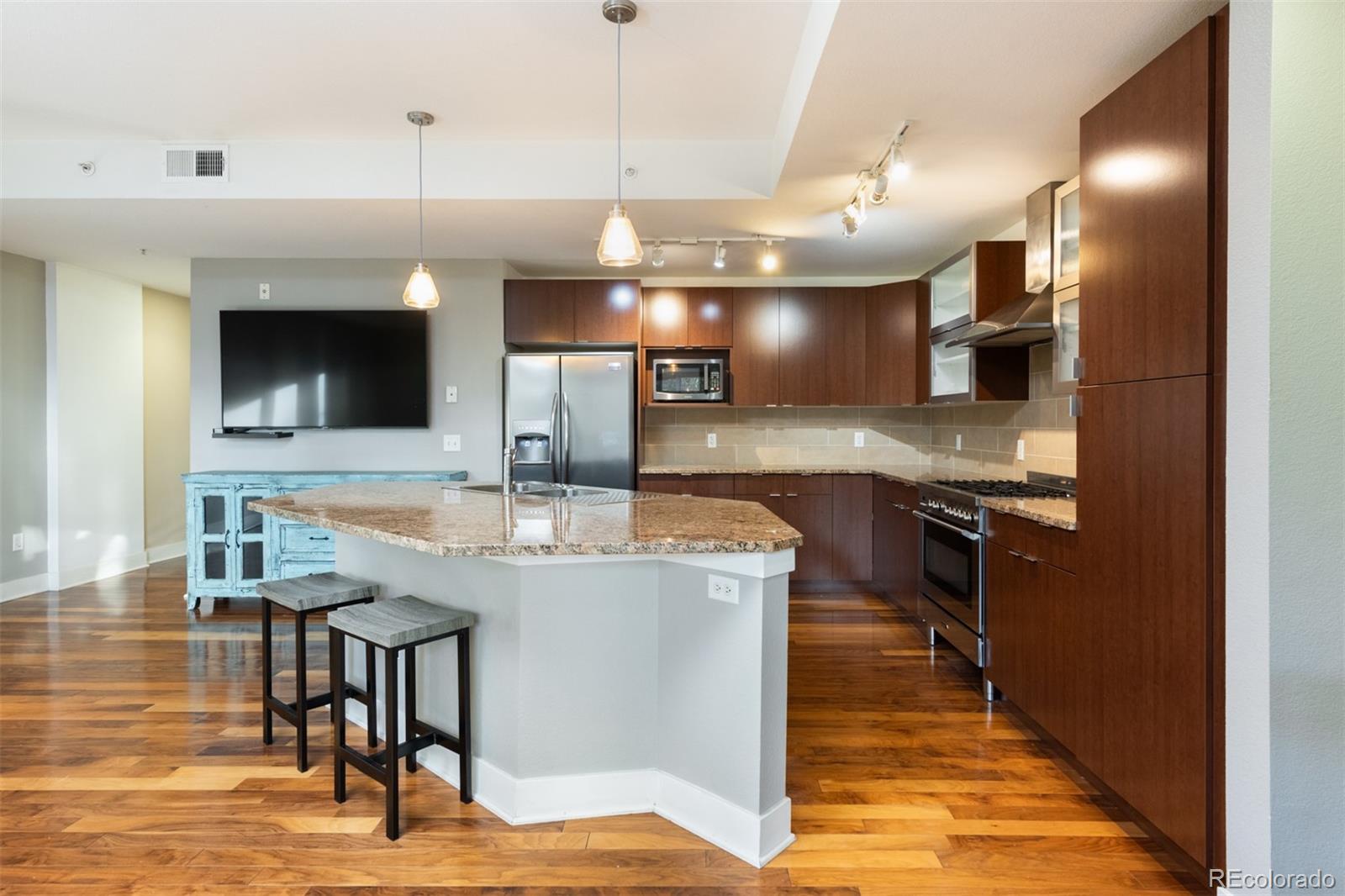 2240 N Clay Street Unit: 208