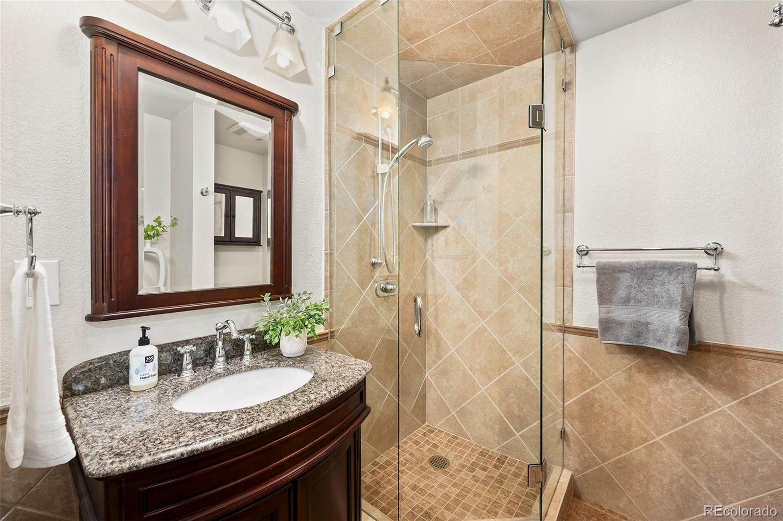 1499 Blake Street Unit: 9E