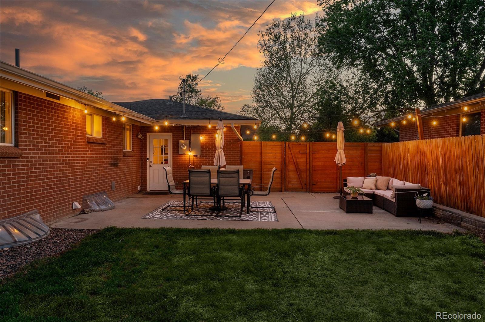 6156 Hoyt Court