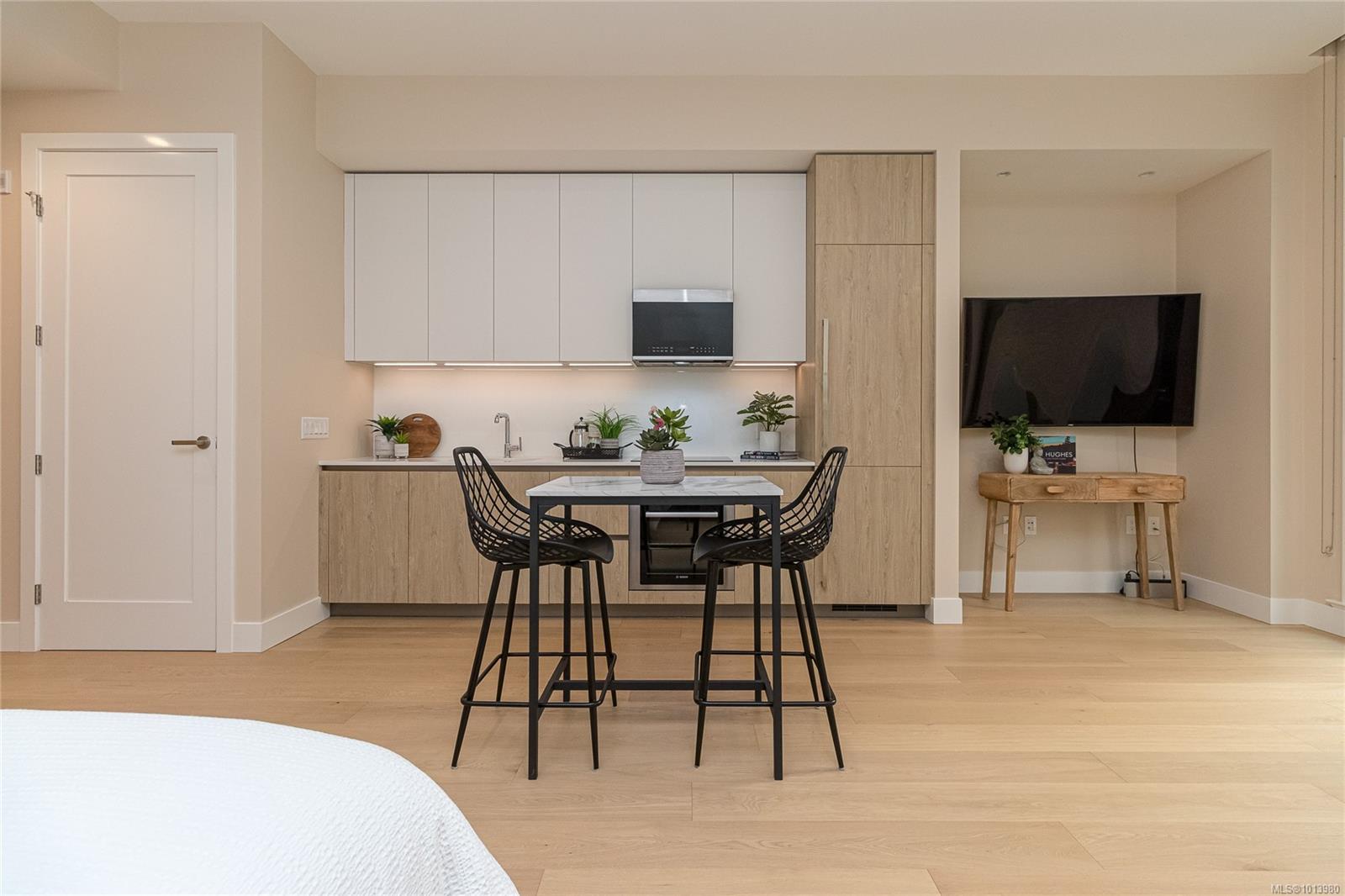 521 Courtney St # 314