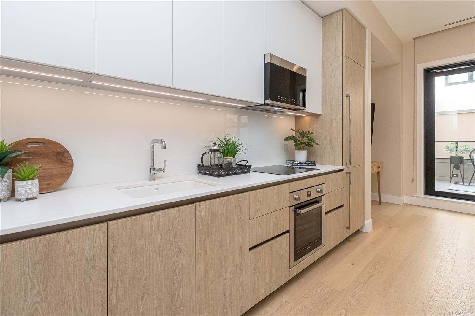 521 Courtney St # 314