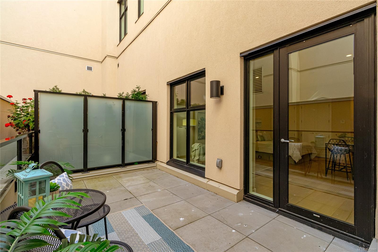 521 Courtney St # 314