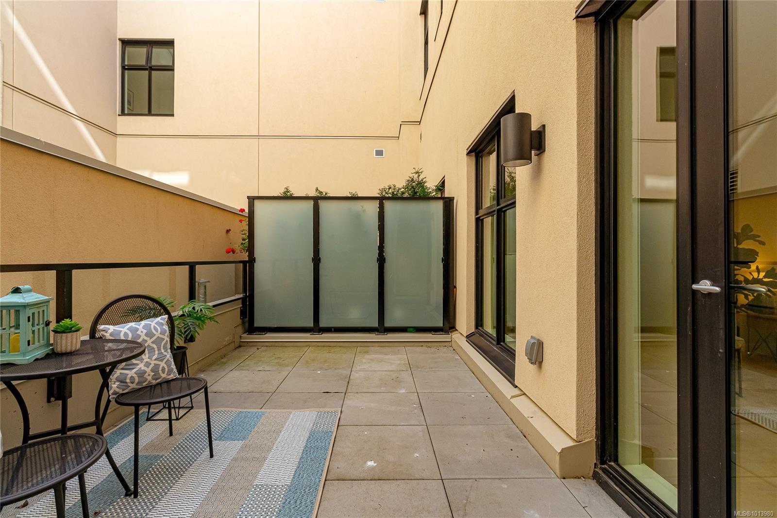 521 Courtney St # 314