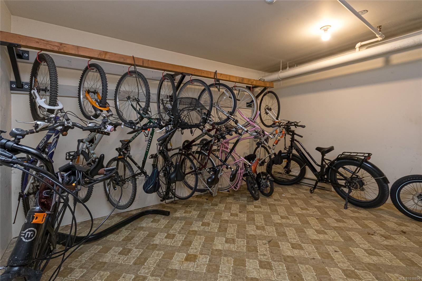 3255 Glasgow Ave # 208