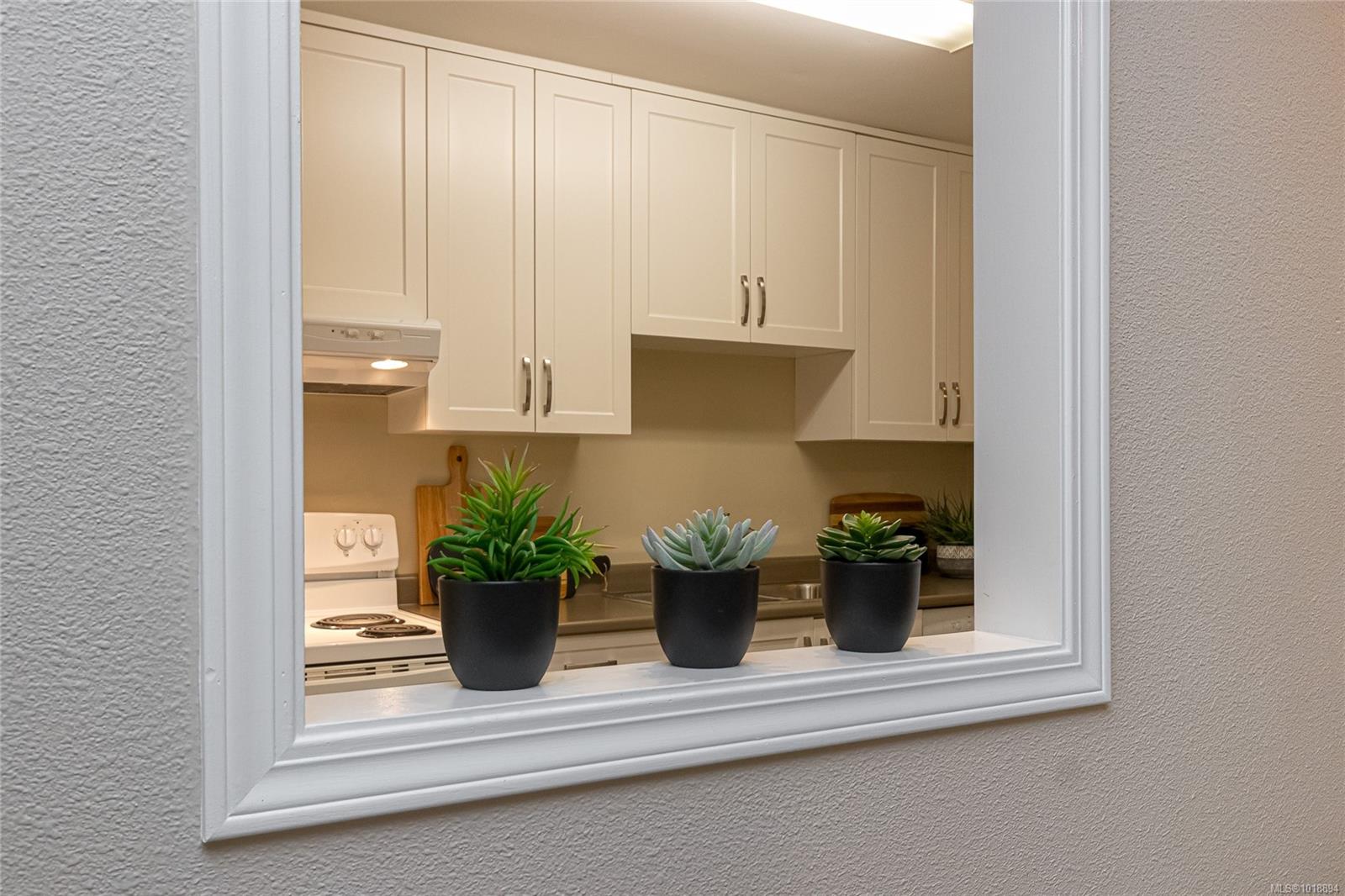 3255 Glasgow Ave # 208