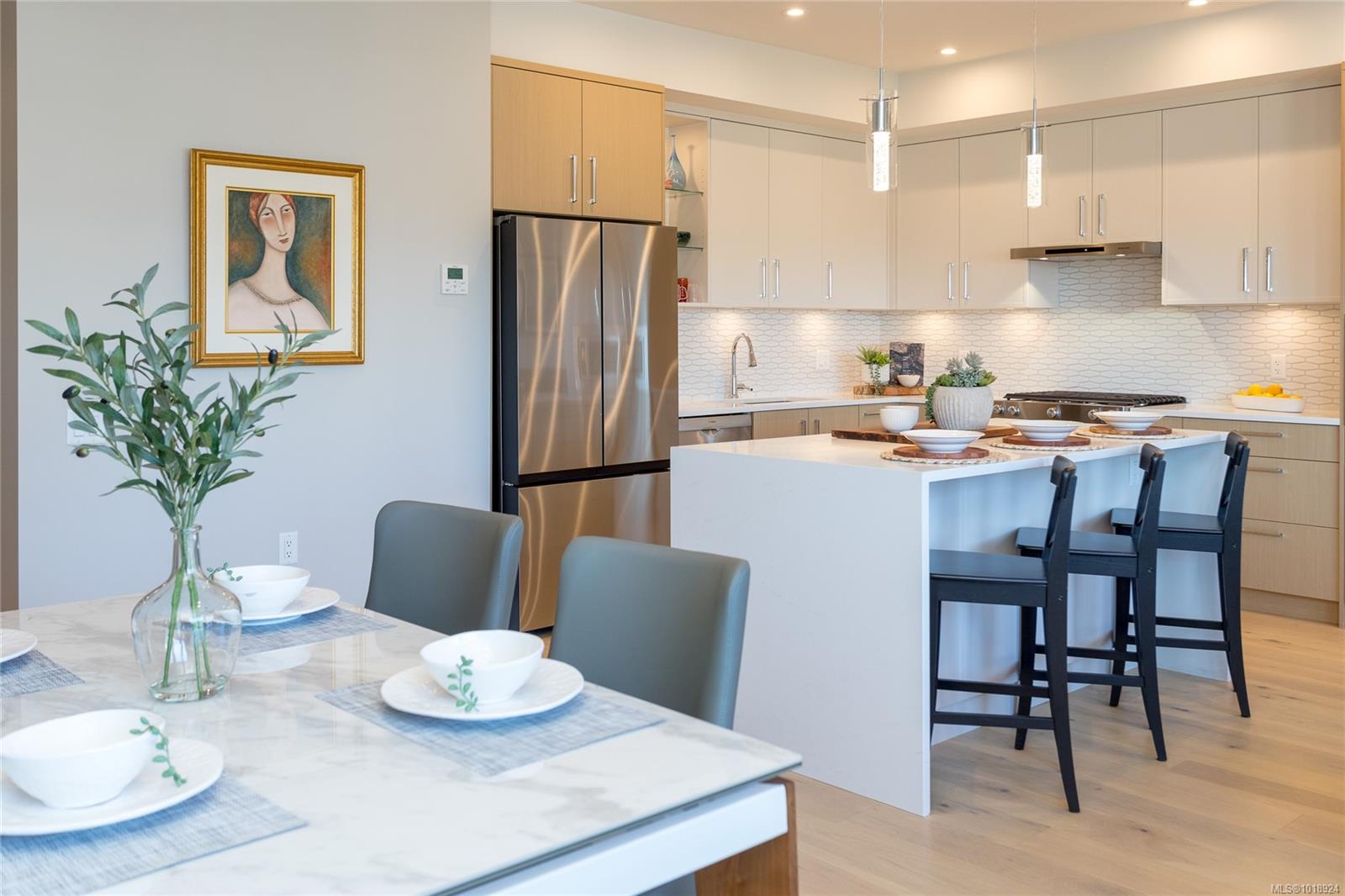 9818 Fourth St # 305