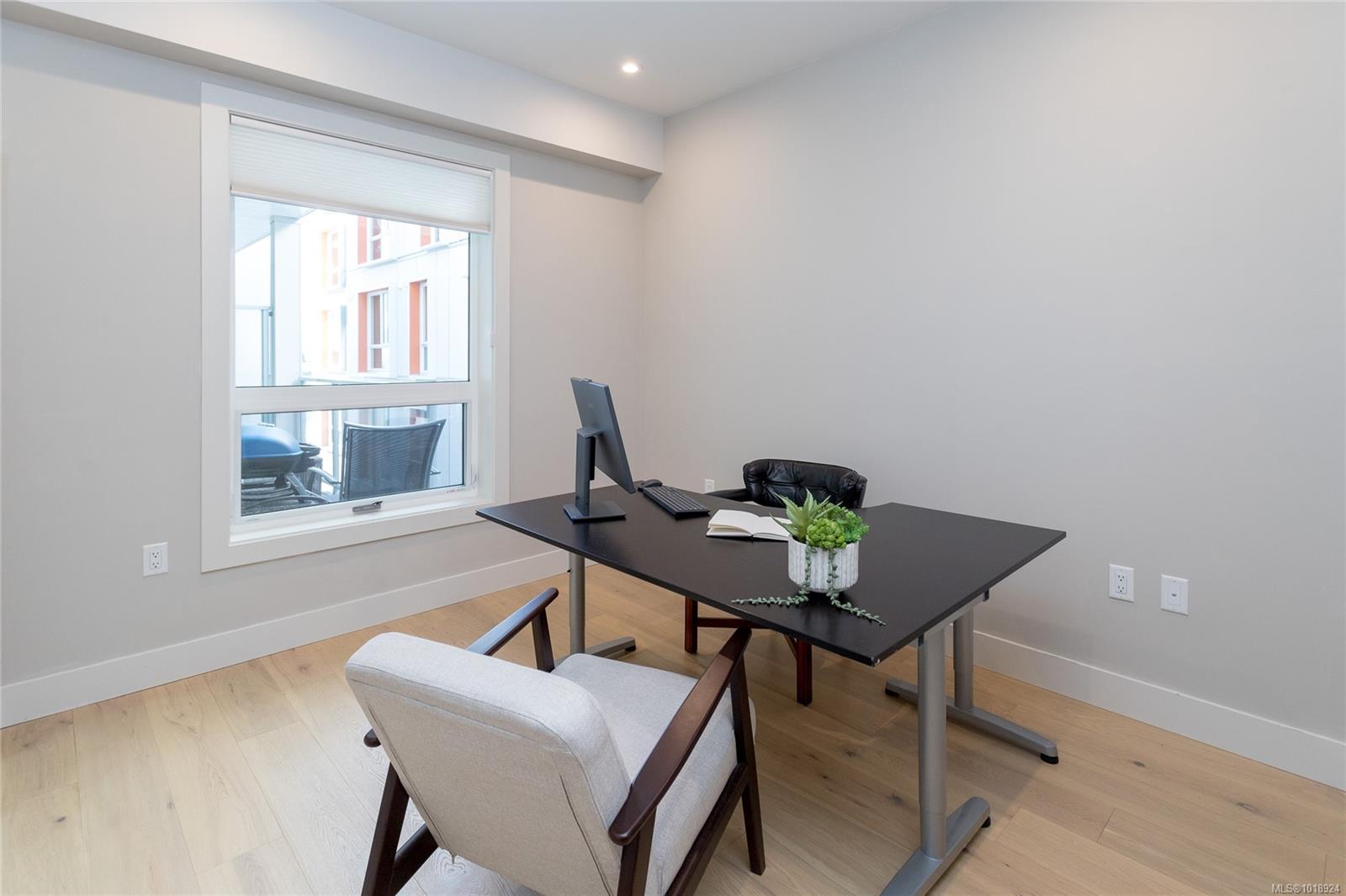 9818 Fourth St # 305