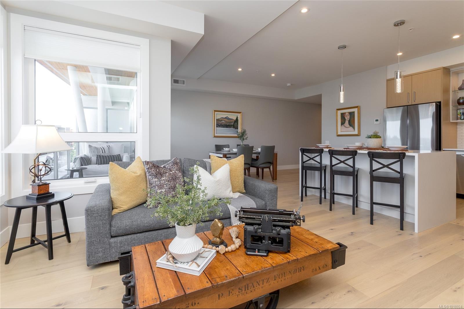 9818 Fourth St # 305