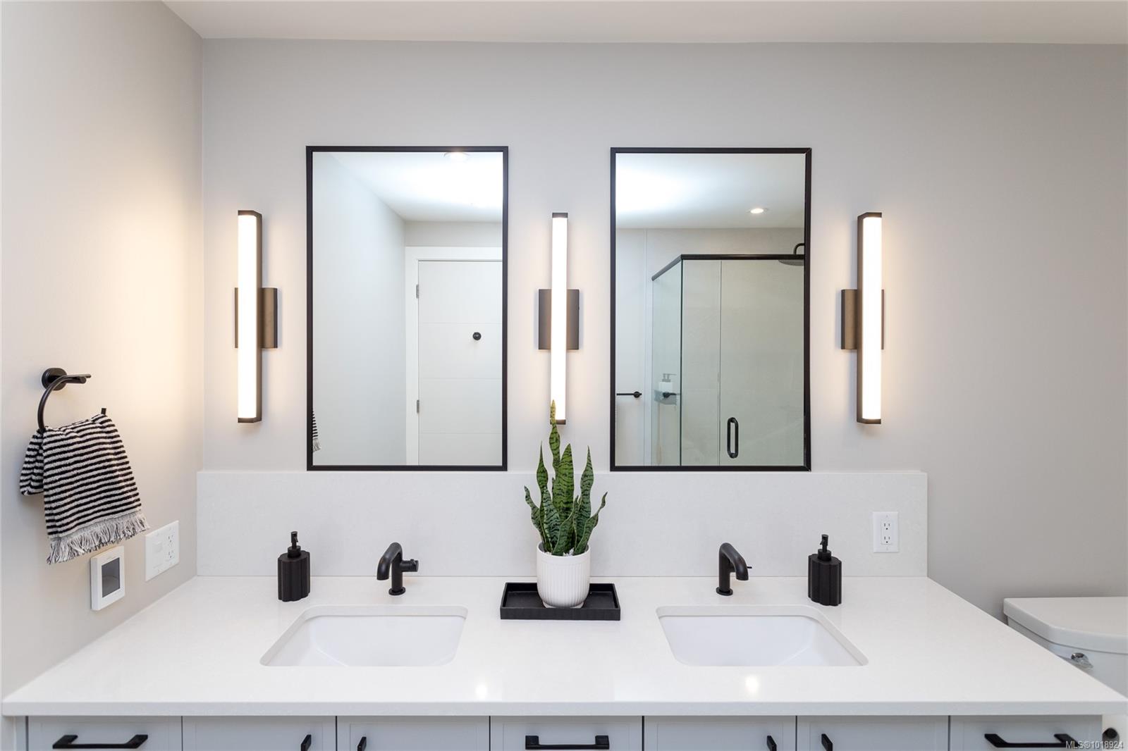 9818 Fourth St # 305